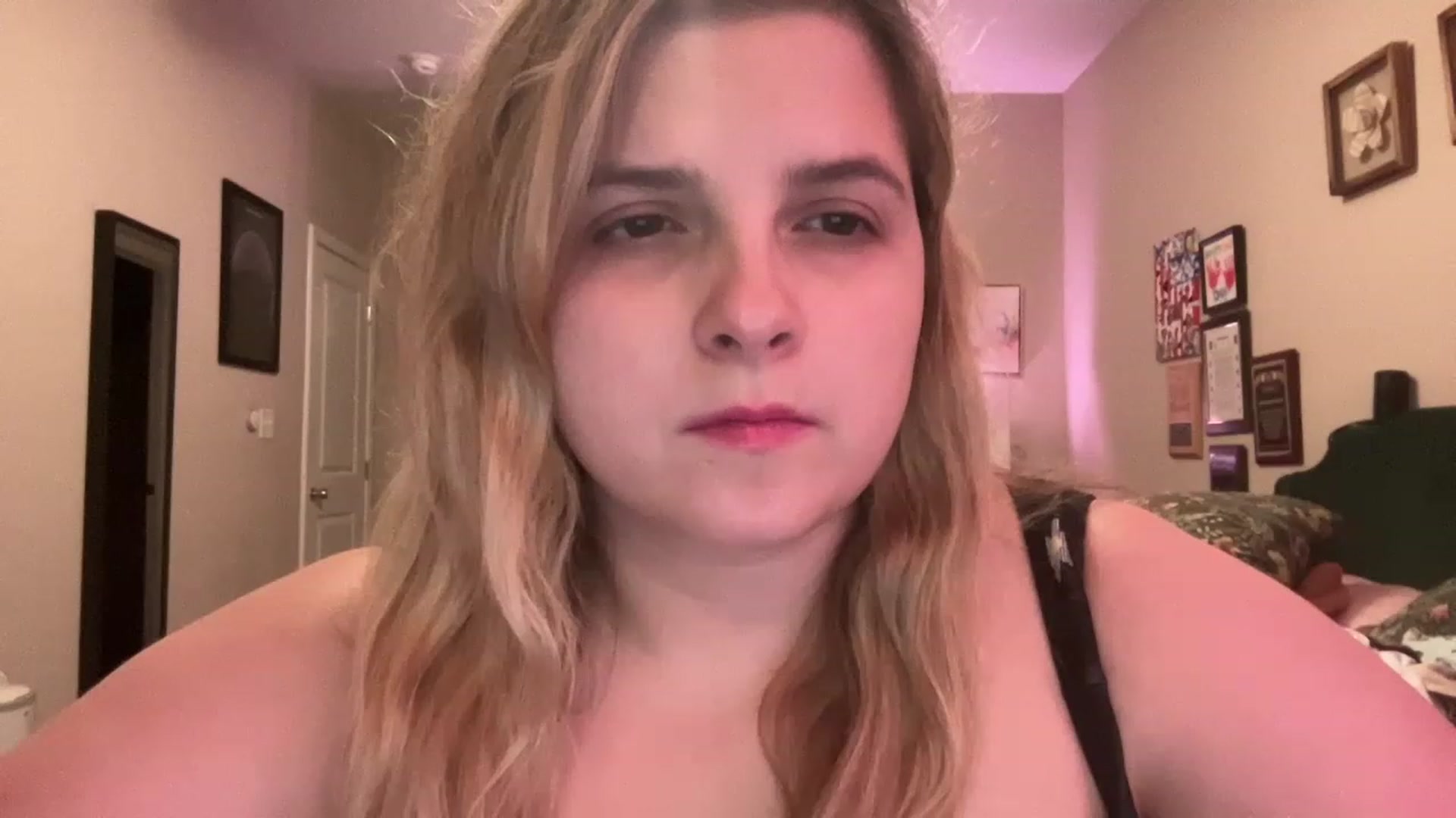 Gallery image thumbnail from j3nnamatic's myfreecams stream on, 07/10/2023, 22:12 image 1 of 20