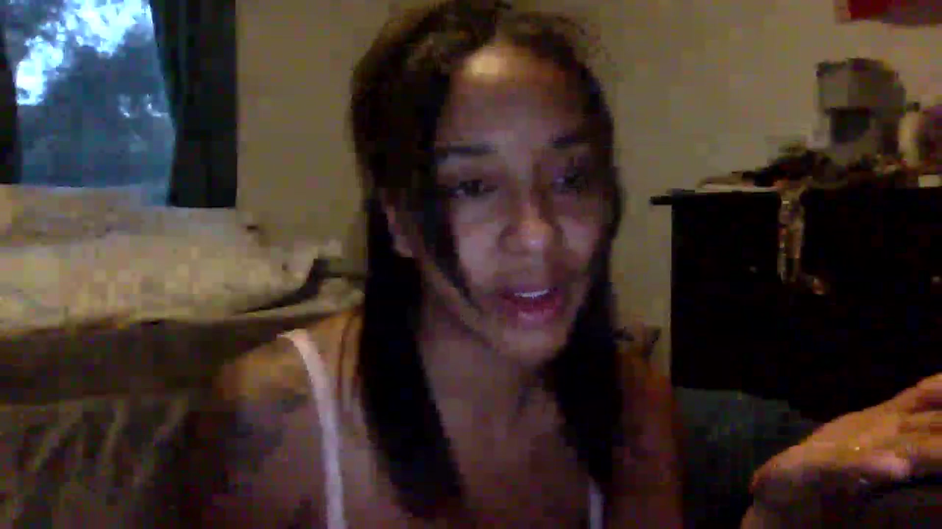 Gallery image thumbnail from jadaluv444's myfreecams stream on, 08/17/2023, 13:20 image 15 of 20