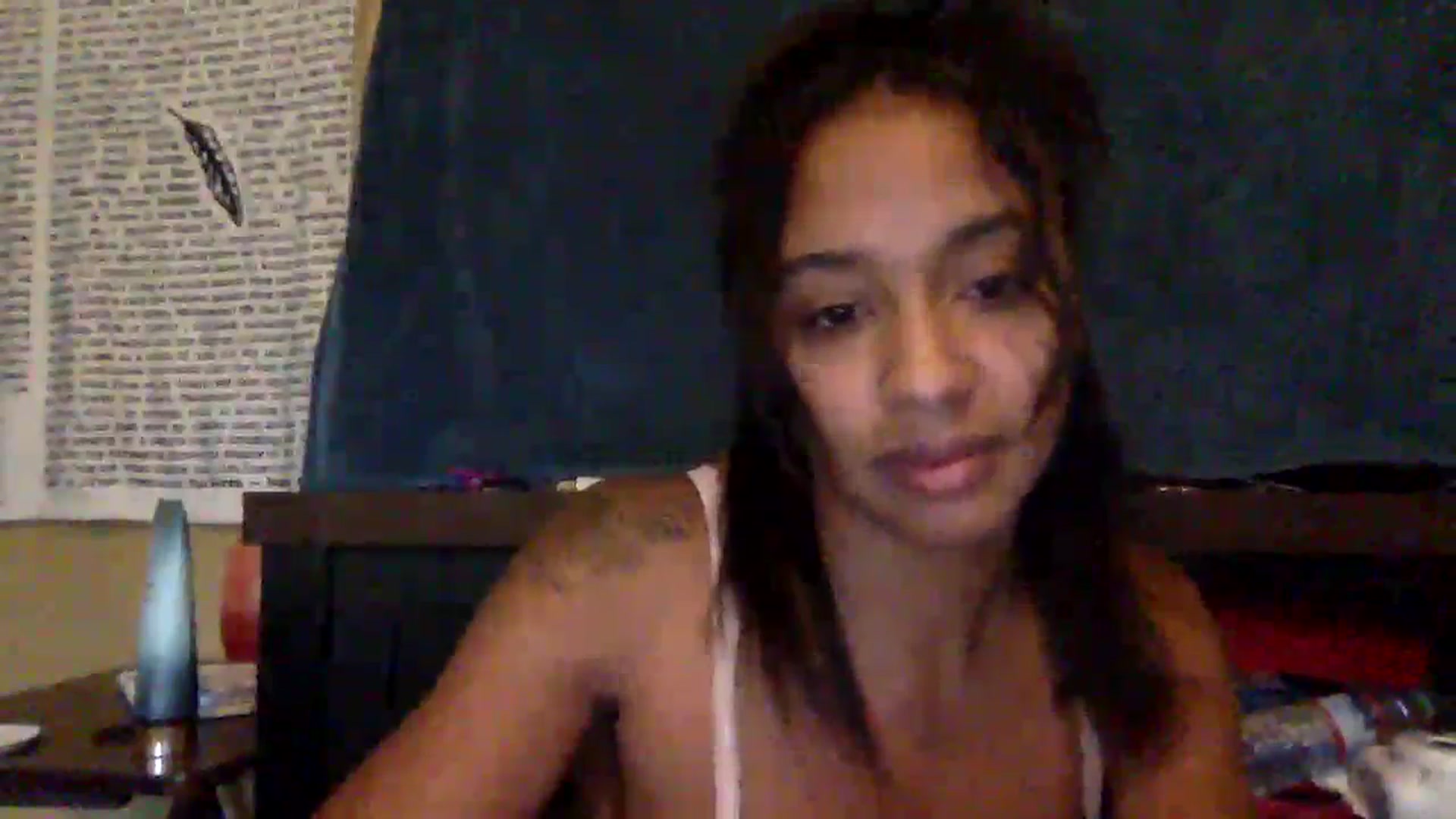 Gallery image thumbnail from jadaluv444's myfreecams stream on, 08/17/2023, 14:19 image 9 of 20