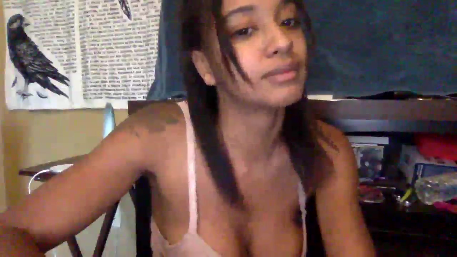 Gallery image thumbnail from jadaluv444's myfreecams stream on, 08/17/2023, 15:00 image 9 of 20