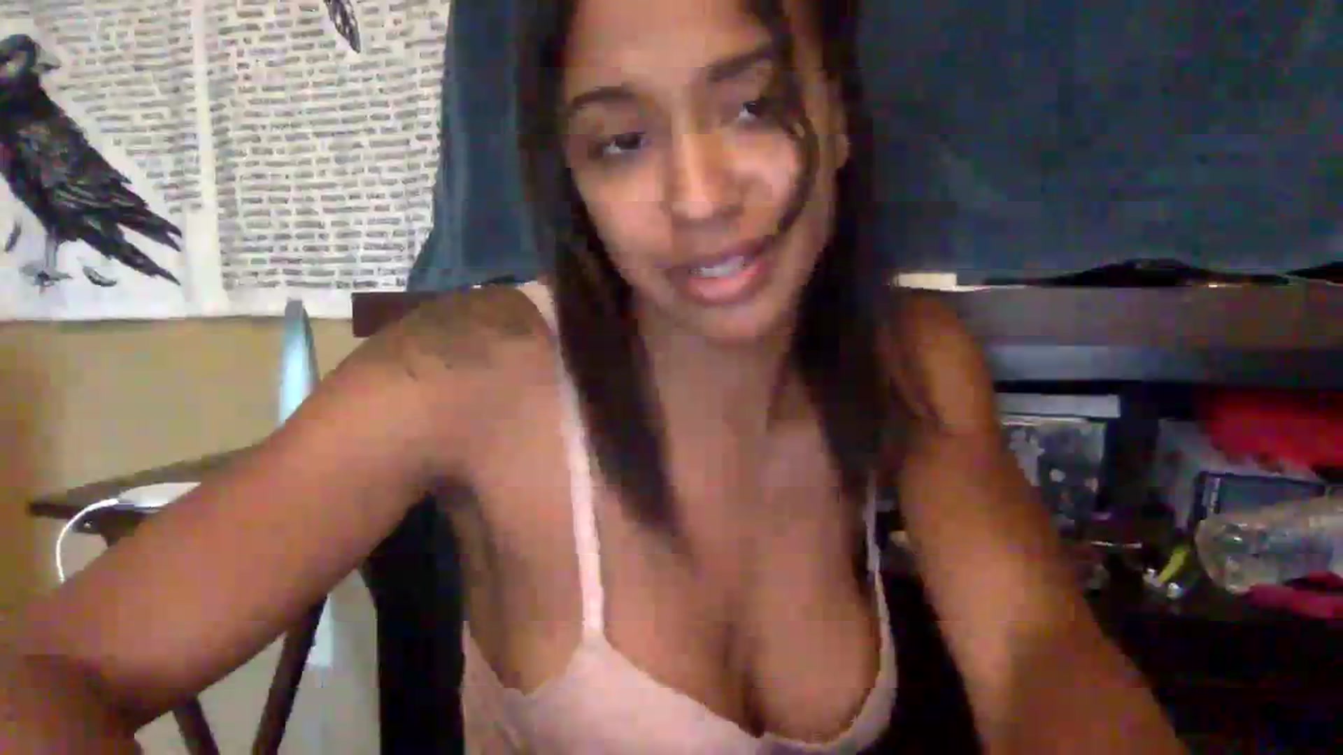 Gallery image thumbnail from jadaluv444's myfreecams stream on, 08/17/2023, 15:00 image 8 of 20