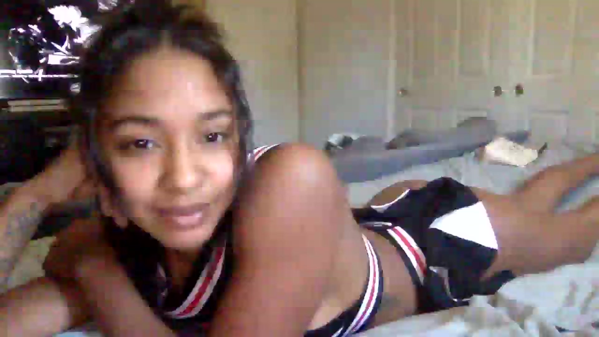 Gallery image thumbnail from jadaluv444's myfreecams stream on, 08/18/2023, 19:57 image 20 of 20