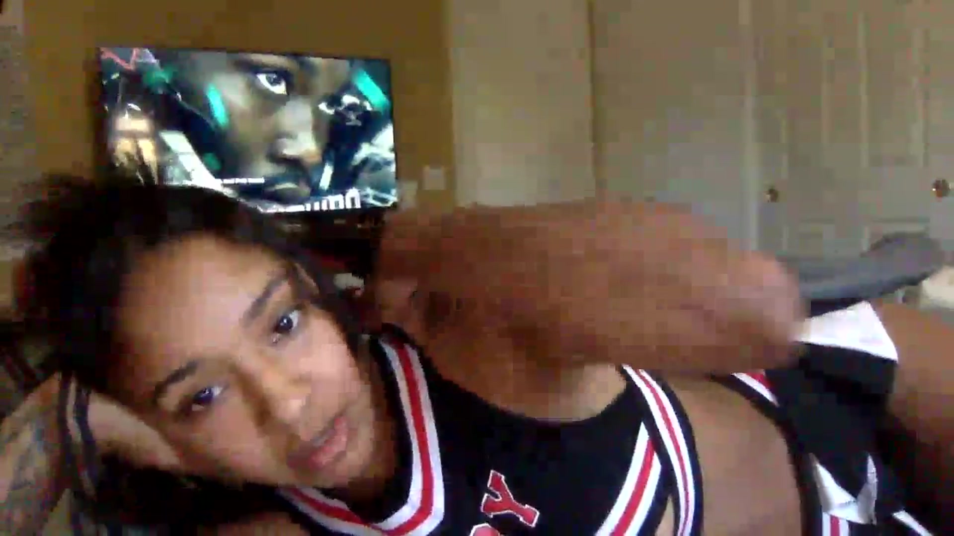 Gallery image thumbnail from jadaluv444's myfreecams stream on, 08/18/2023, 20:26 image 3 of 20