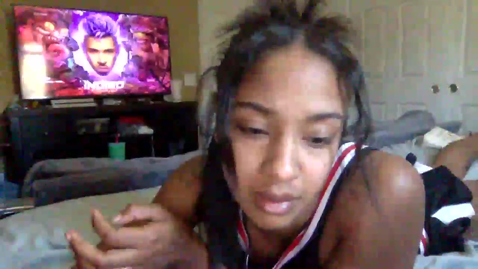 Gallery image thumbnail from jadaluv444's myfreecams stream on, 08/18/2023, 20:26 image 10 of 20