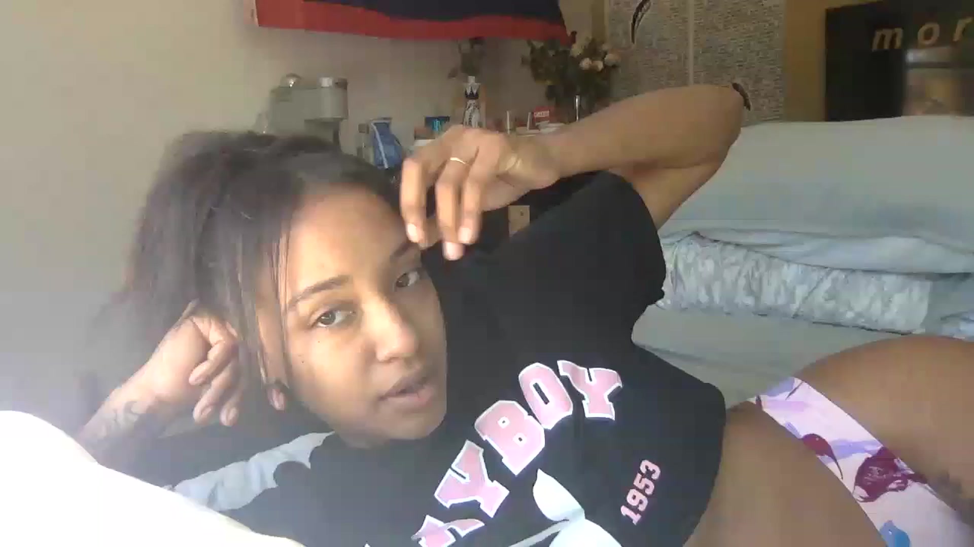 Gallery image thumbnail from jadaluv444's myfreecams stream on, 08/22/2023, 19:24 image 2 of 20