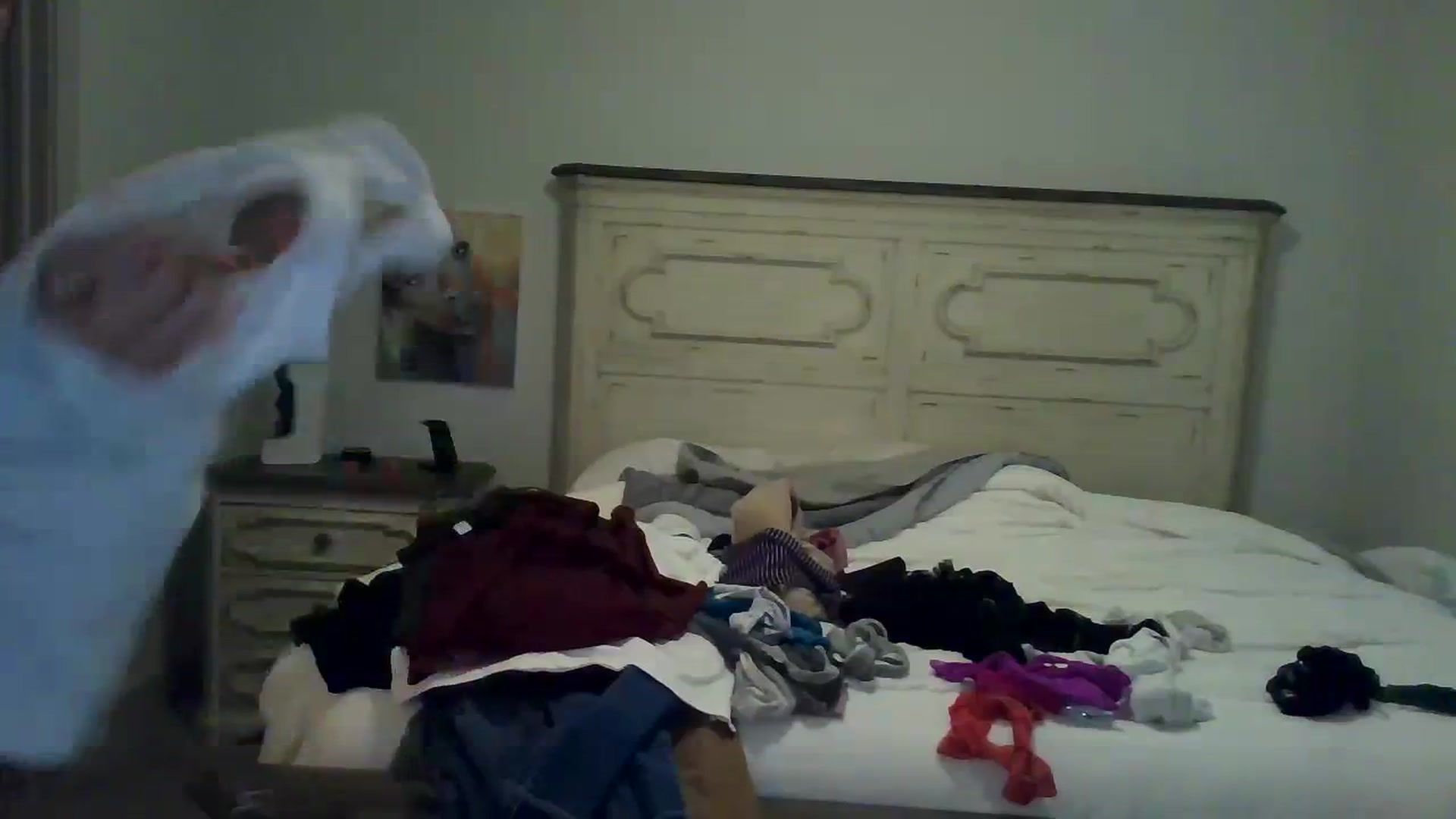 Gallery image thumbnail from jadeandpearls's myfreecams stream on, 10/26/2023, 17:45 image 16 of 20