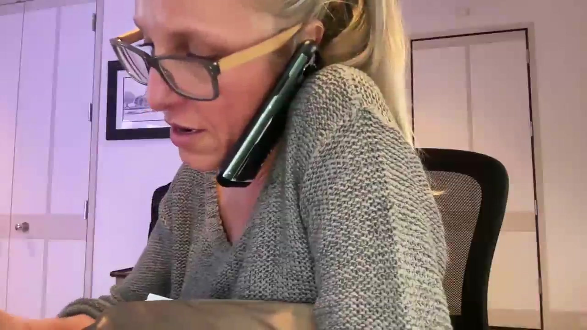 Gallery image thumbnail from jadeandpearls's myfreecams stream on, 11/15/2023, 23:37 image 20 of 20