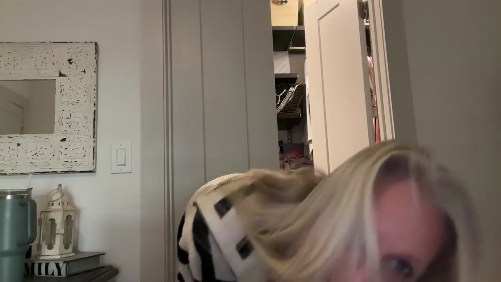 Gallery image thumbnail from jadeandpearls's myfreecams stream on, 11/18/2023, 17:57 image 20 of 20