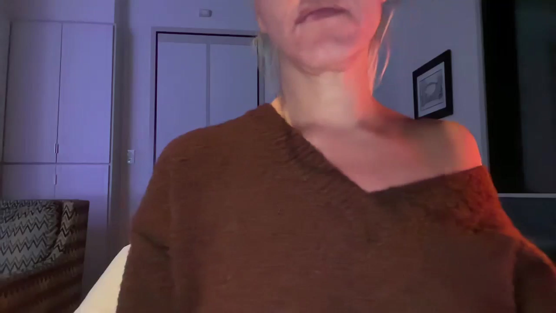 Gallery image thumbnail from jadeandpearls's myfreecams stream on, 01/07/2024, 04:06 image 17 of 20