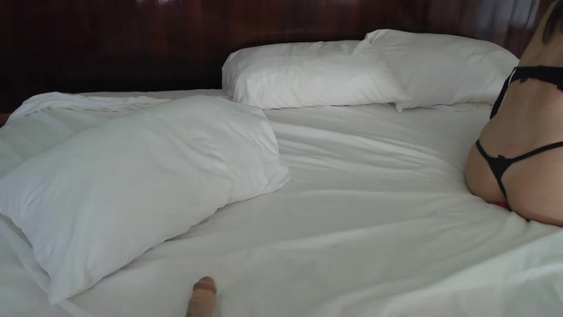 Gallery image thumbnail from jamiejones's myfreecams stream on, 11/17/2022, 22:05 image 15 of 20