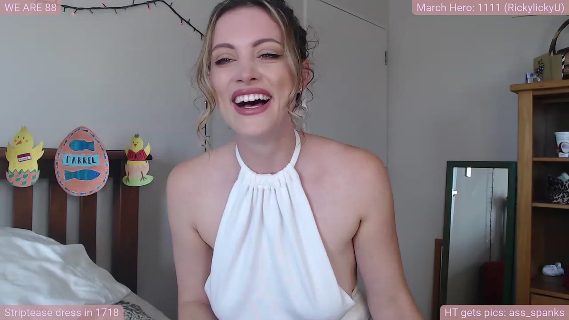 Gallery image thumbnail from jamiejones's myfreecams stream on, 03/09/2023, 23:39 image 12 of 20