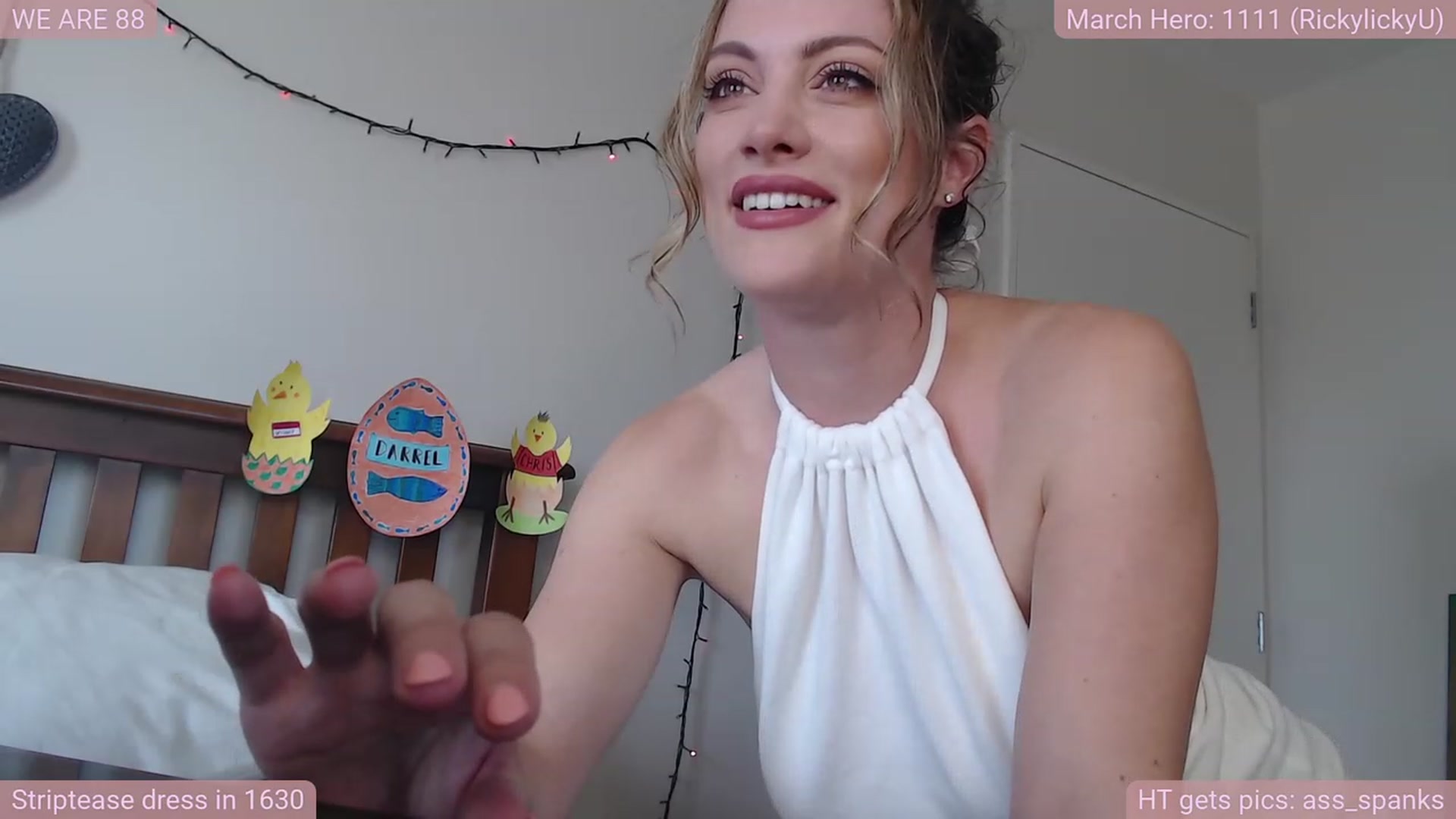Gallery image thumbnail from jamiejones's myfreecams stream on, 03/09/2023, 23:39 image 19 of 20