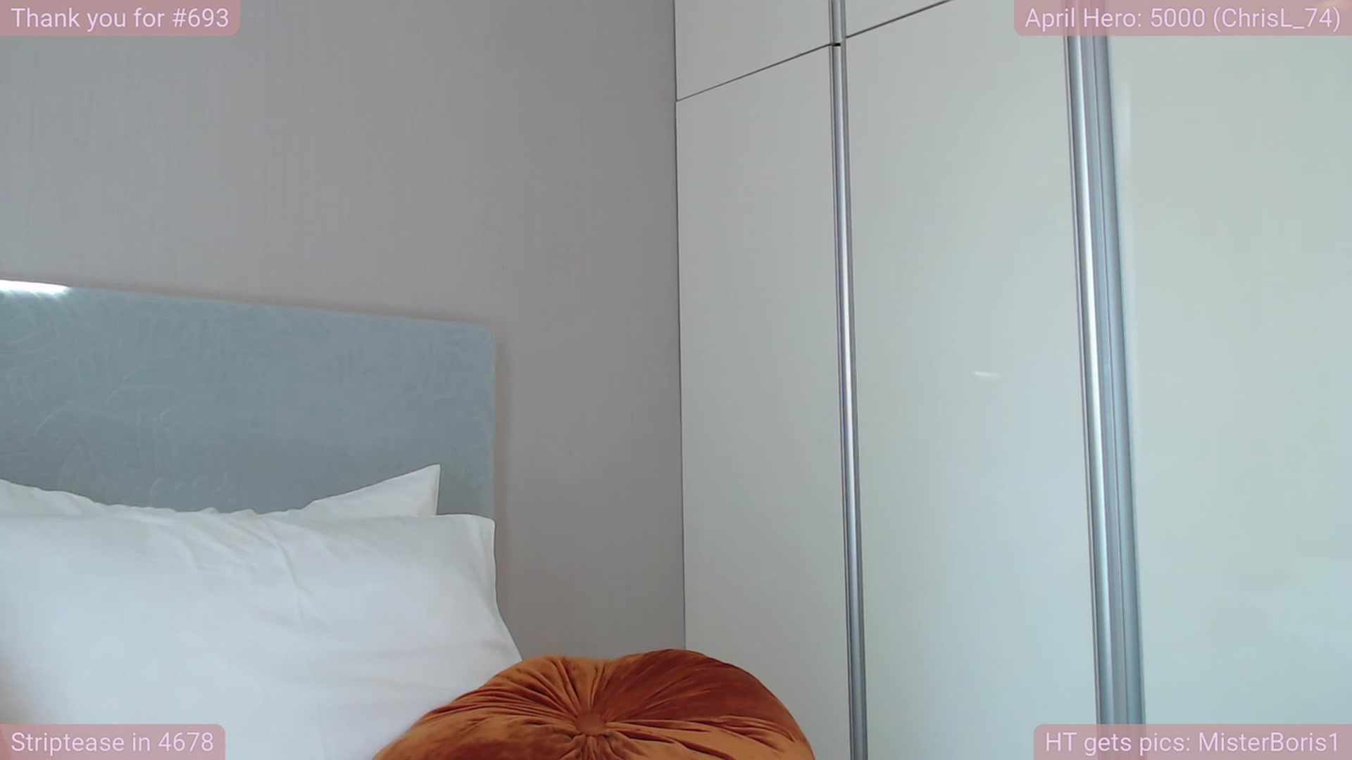 Gallery image thumbnail from jamiejones's myfreecams stream on, 04/25/2023, 02:34 image 12 of 20
