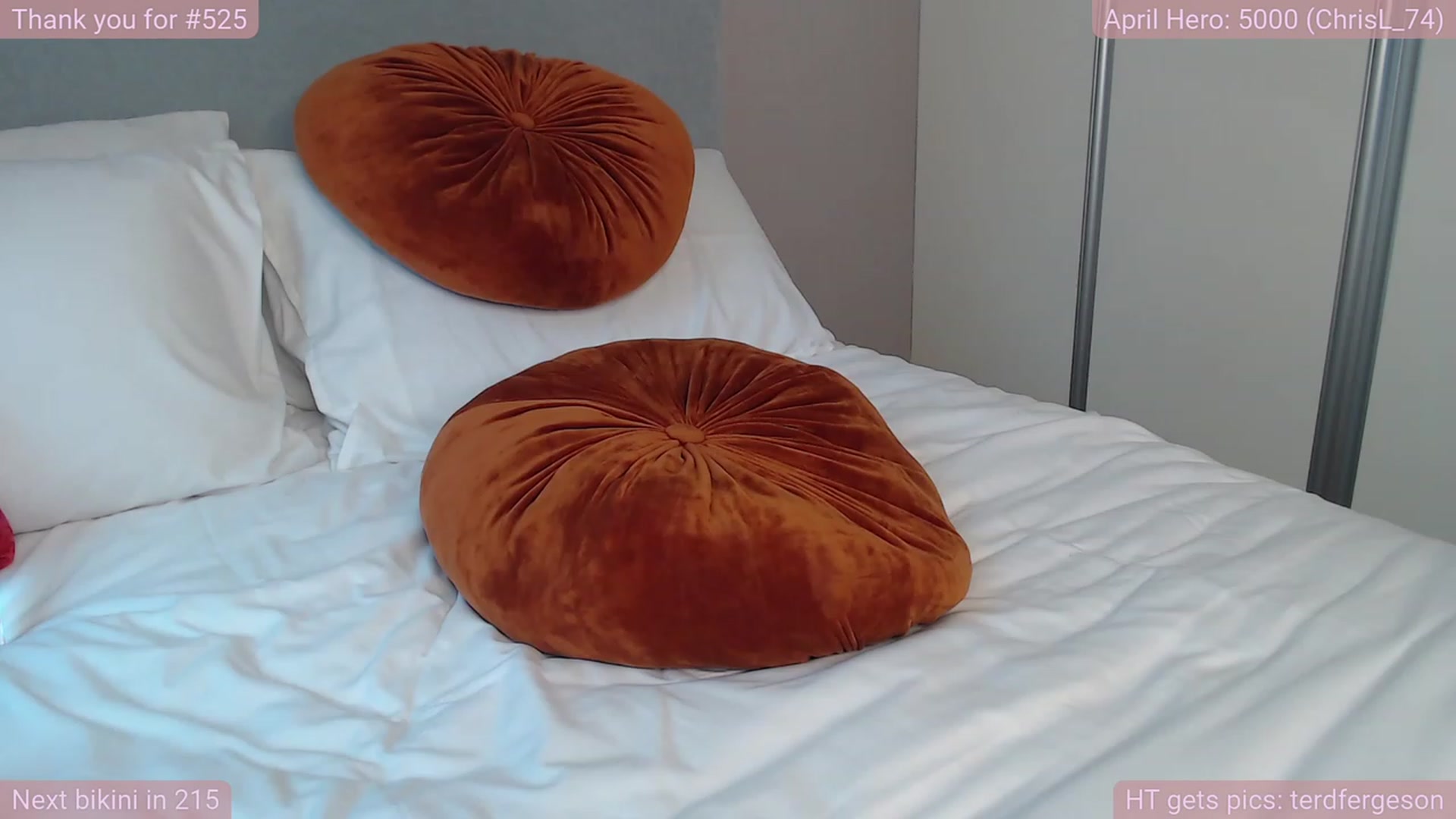 Gallery image thumbnail from jamiejones's myfreecams stream on, 04/26/2023, 03:37 image 3 of 20