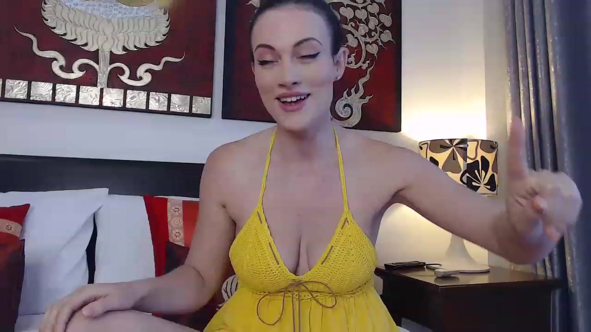 Gallery image thumbnail from jamiejones's myfreecams stream on, 05/03/2023, 05:13 image 2 of 20