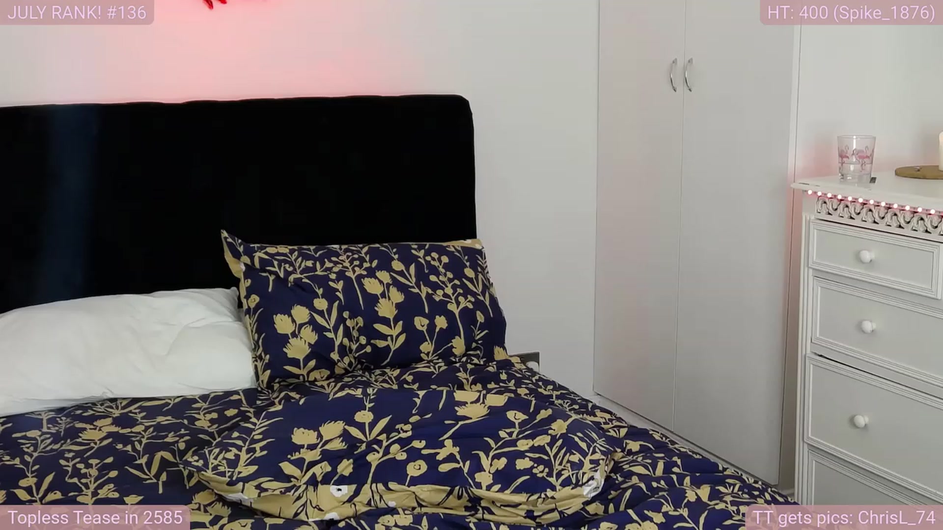 Gallery image thumbnail from jamiejones's myfreecams stream on, 07/10/2023, 23:40 image 4 of 20