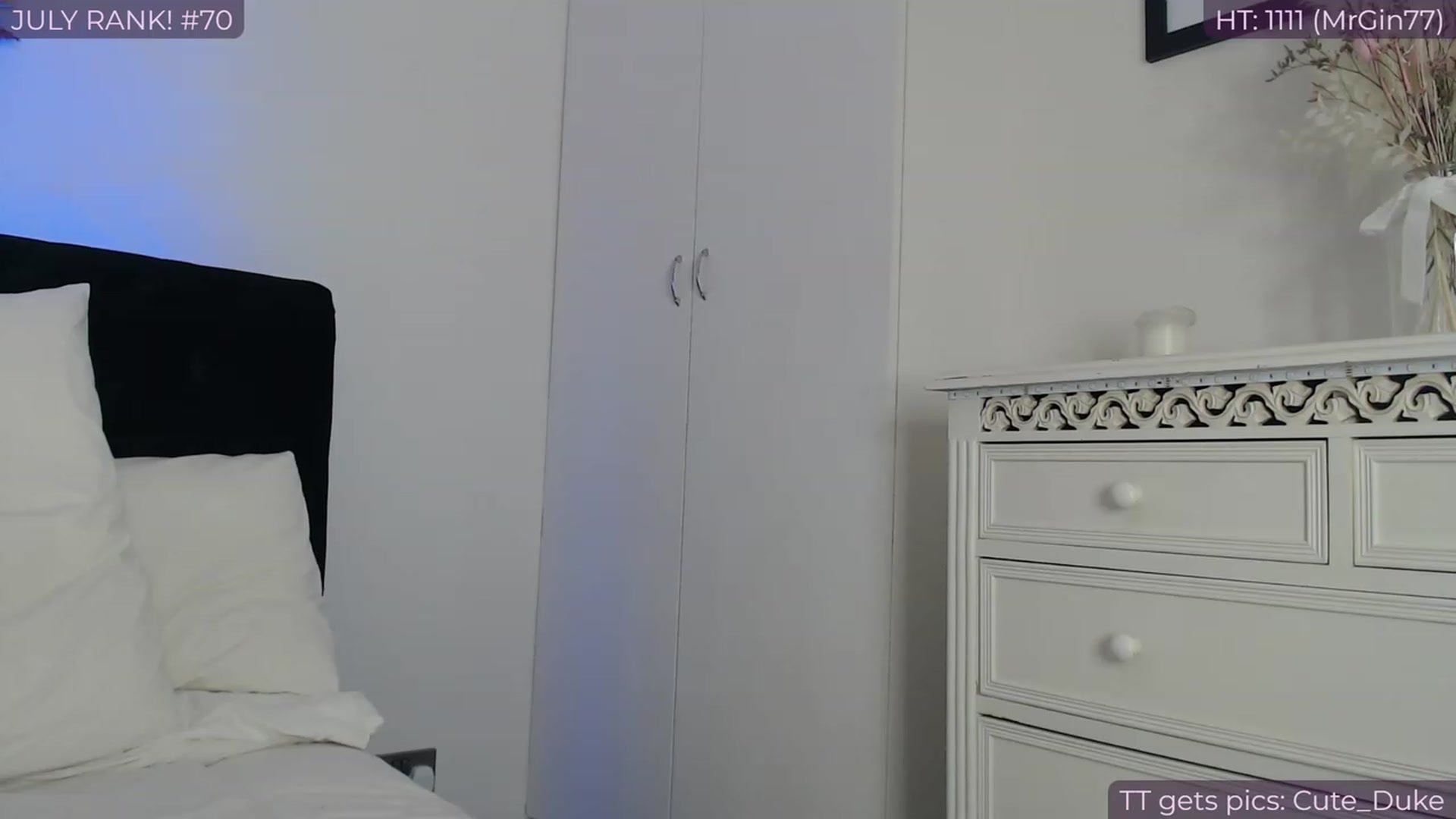 Gallery image thumbnail from jamiejones's myfreecams stream on, 07/23/2023, 19:57 image 4 of 20