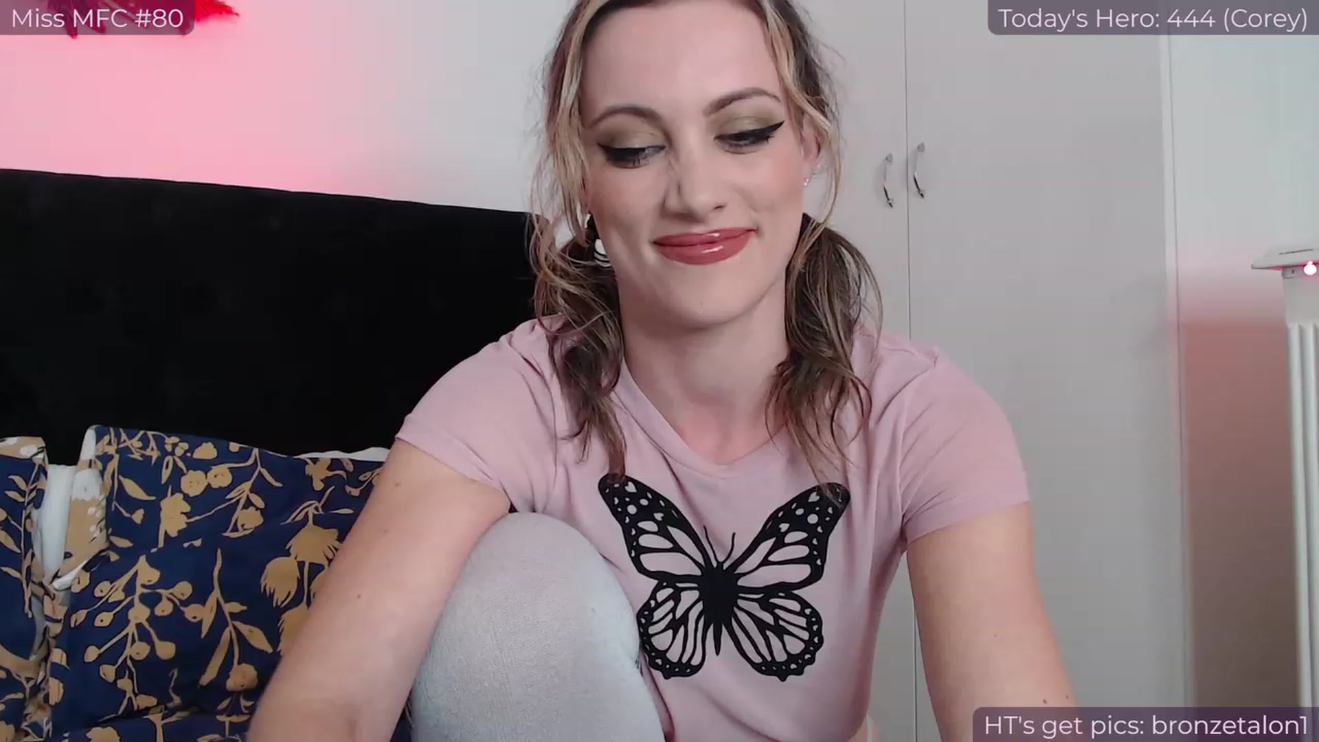 Gallery image thumbnail from jamiejones's myfreecams stream on, 09/03/2023, 24:42 image 1 of 20