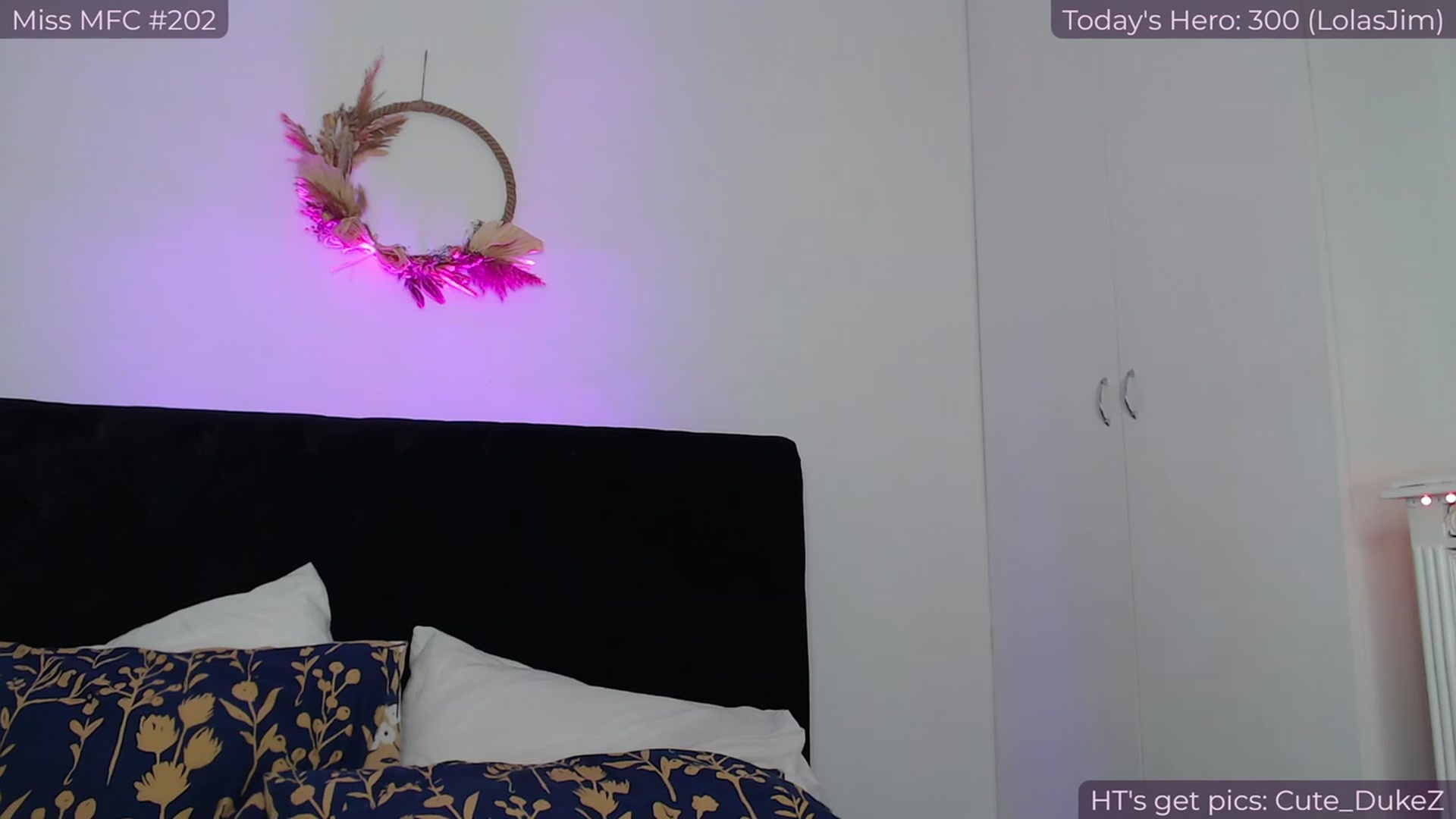 Gallery image thumbnail from jamiejones's myfreecams stream on, 09/05/2023, 23:26 image 11 of 20
