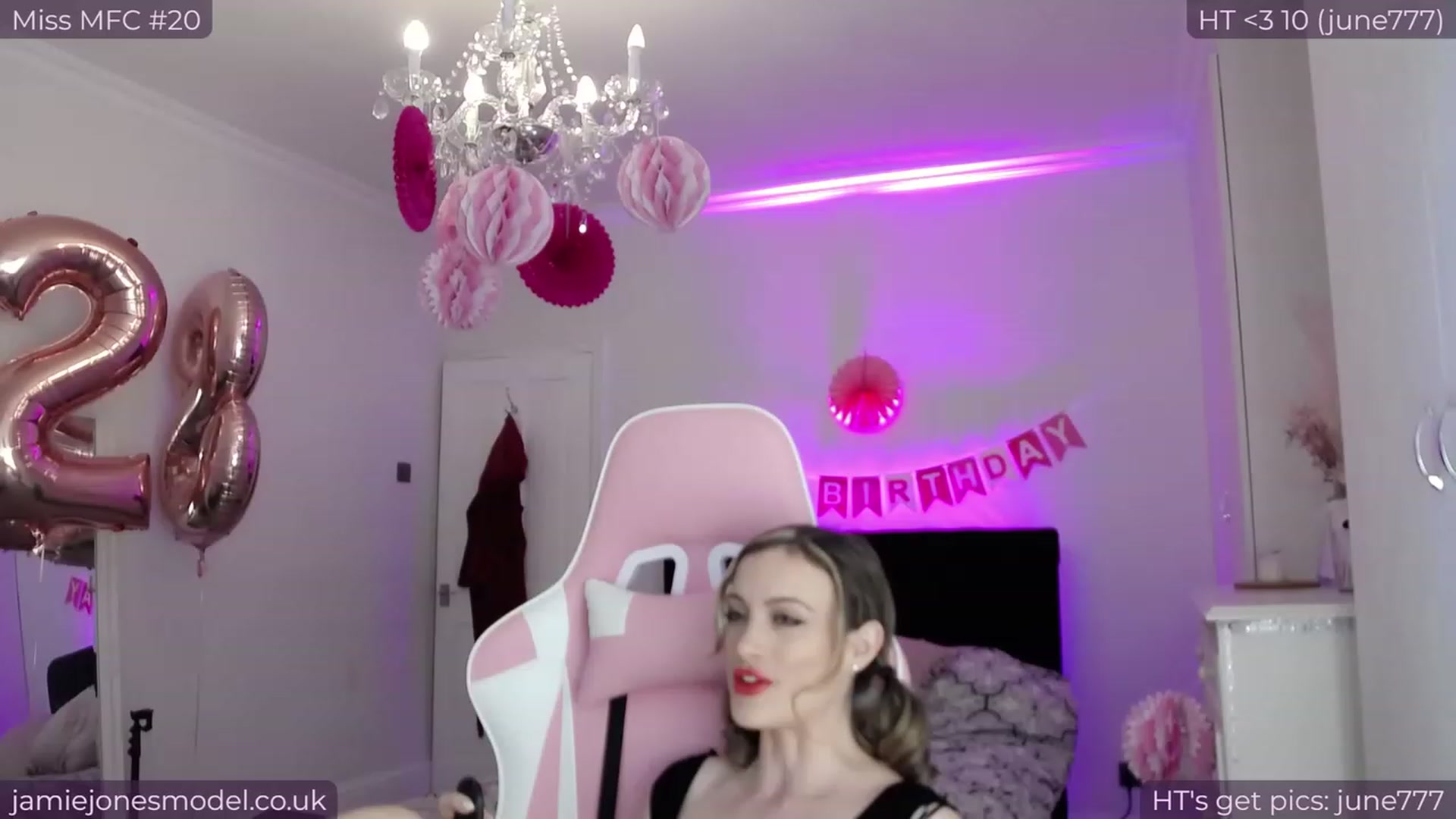Gallery image thumbnail from jamiejones's myfreecams stream on, 11/07/2023, 13:20 image 5 of 20