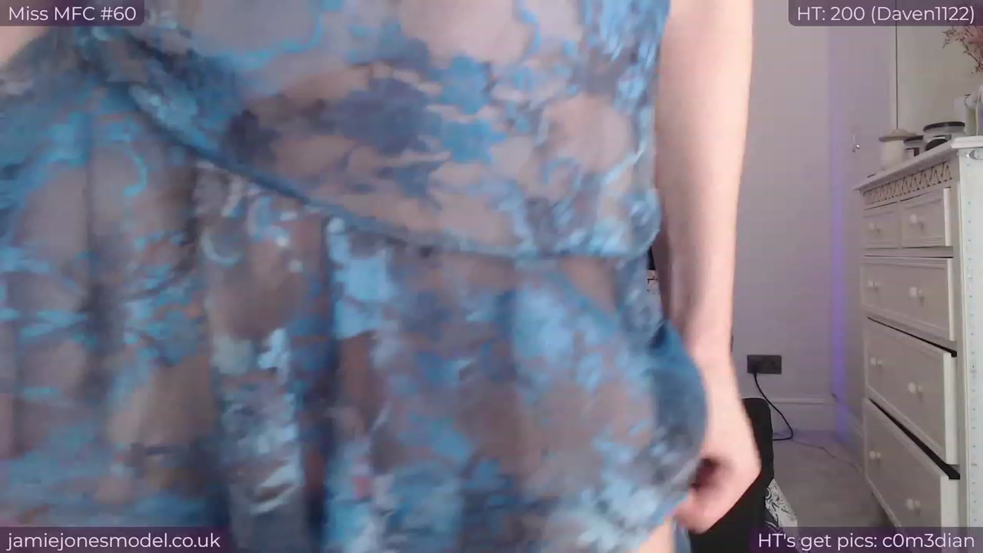 Gallery image thumbnail from jamiejones's myfreecams stream on, 11/28/2023, 01:57 image 7 of 20