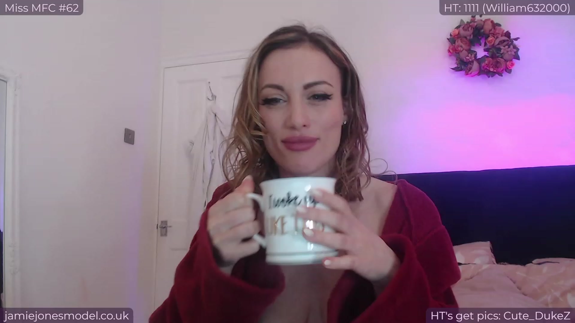 Gallery image thumbnail from jamiejones's myfreecams stream on, 12/10/2023, 19:09 image 1 of 20