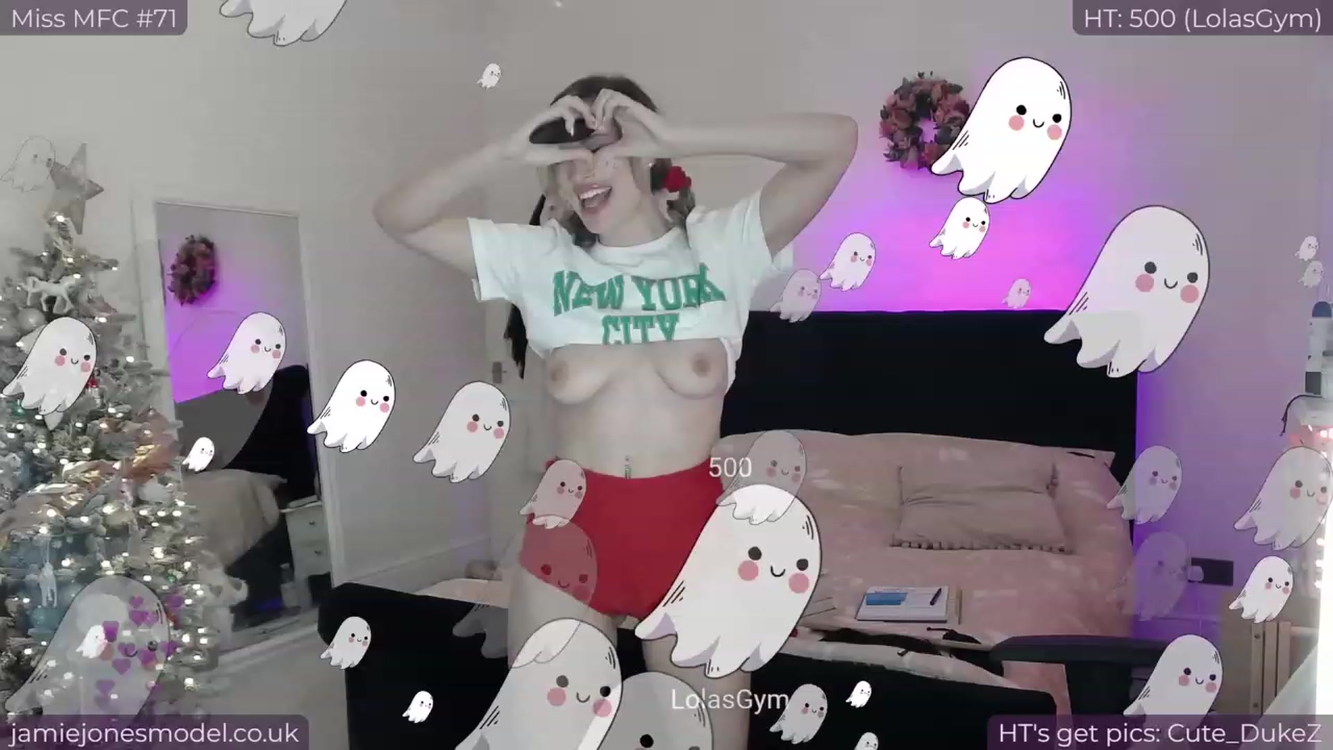 Gallery image thumbnail from jamiejones's myfreecams stream on, 12/15/2023, 01:43 image 5 of 20