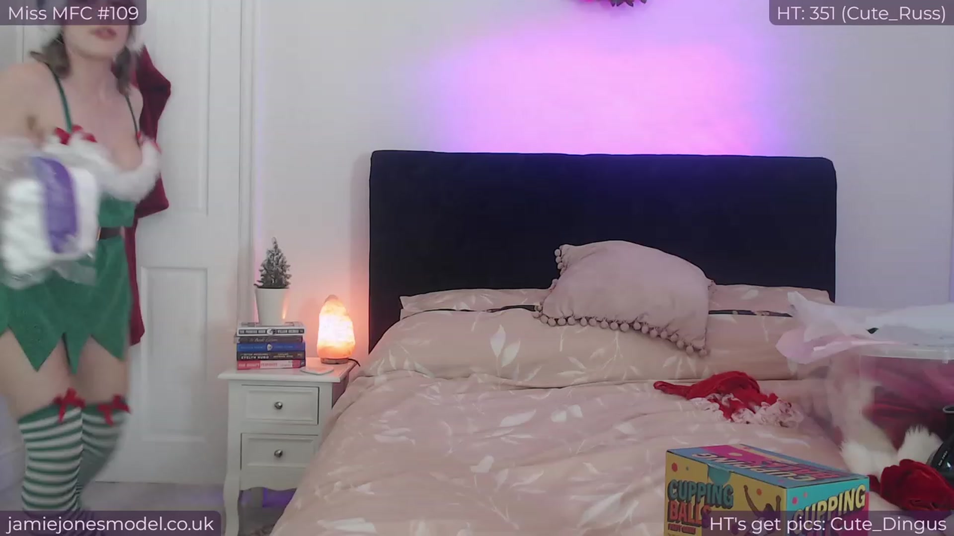 Gallery image thumbnail from jamiejones's myfreecams stream on, 12/22/2023, 03:01 image 15 of 20