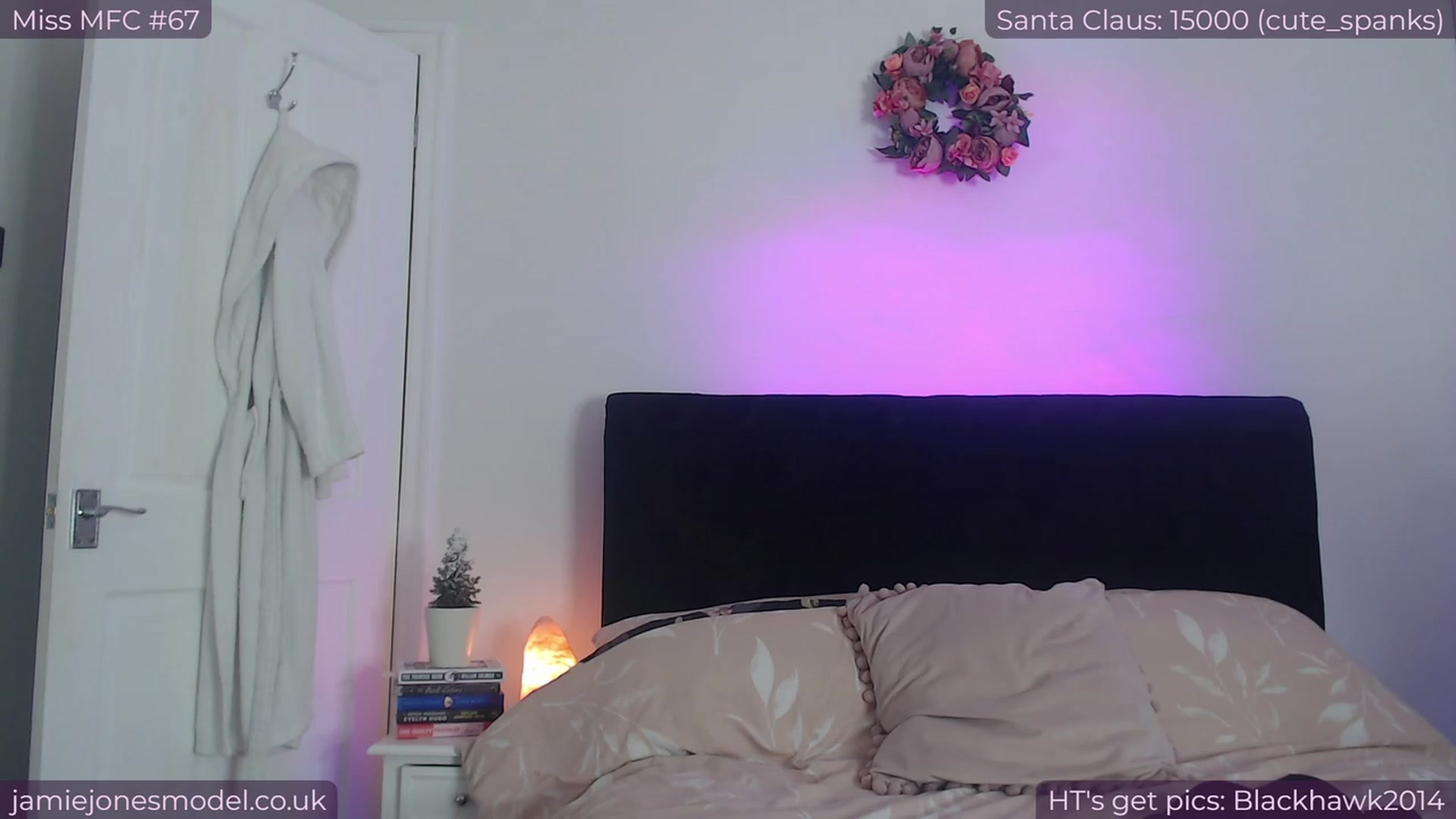 Gallery image thumbnail from jamiejones's myfreecams stream on, 12/24/2023, 16:11 image 9 of 20