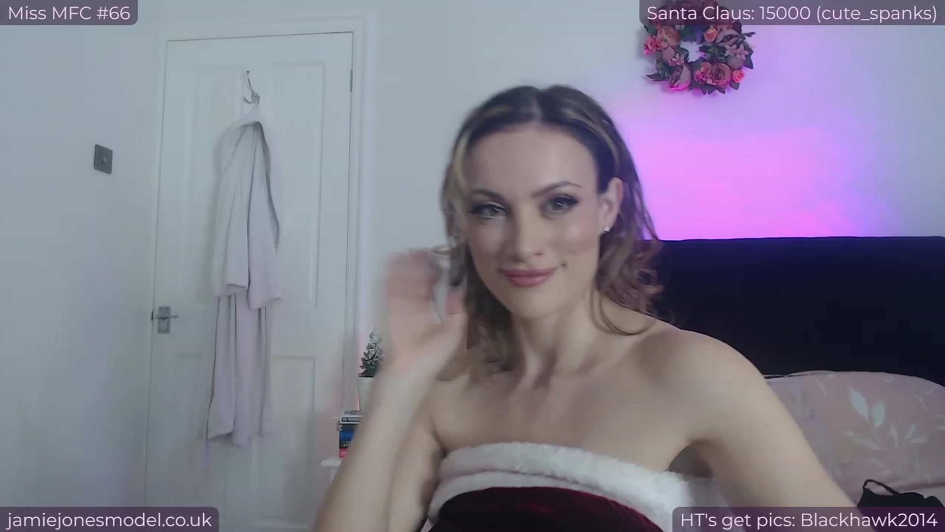 Gallery image thumbnail from jamiejones's myfreecams stream on, 12/24/2023, 16:11 image 12 of 20