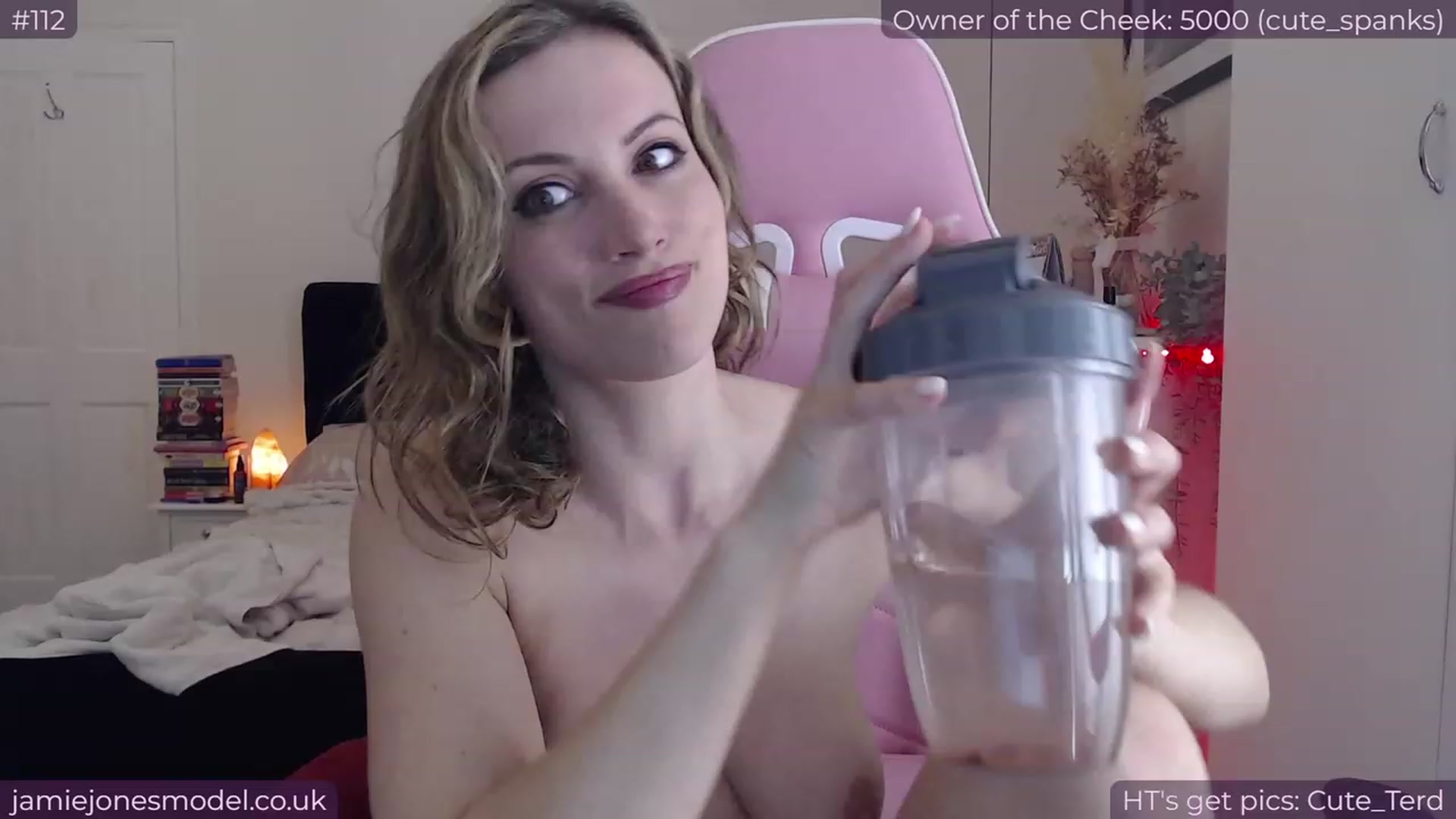 Gallery image thumbnail from jamiejones's myfreecams stream on, 02/03/2024, 02:02 image 16 of 20