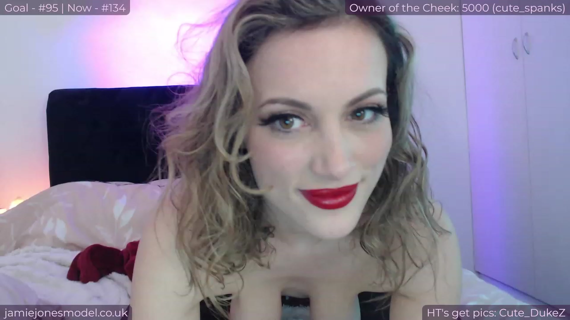 Gallery image thumbnail from jamiejones's myfreecams stream on, 02/03/2024, 16:49 image 8 of 20