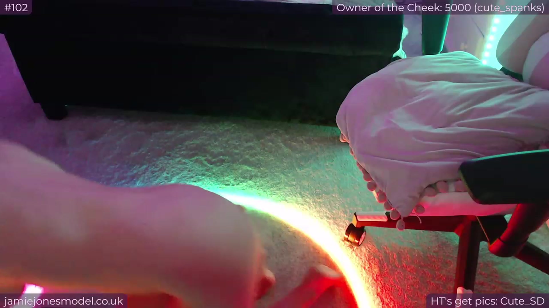 Gallery image thumbnail from jamiejones's myfreecams stream on, 02/21/2024, 01:34 image 16 of 20