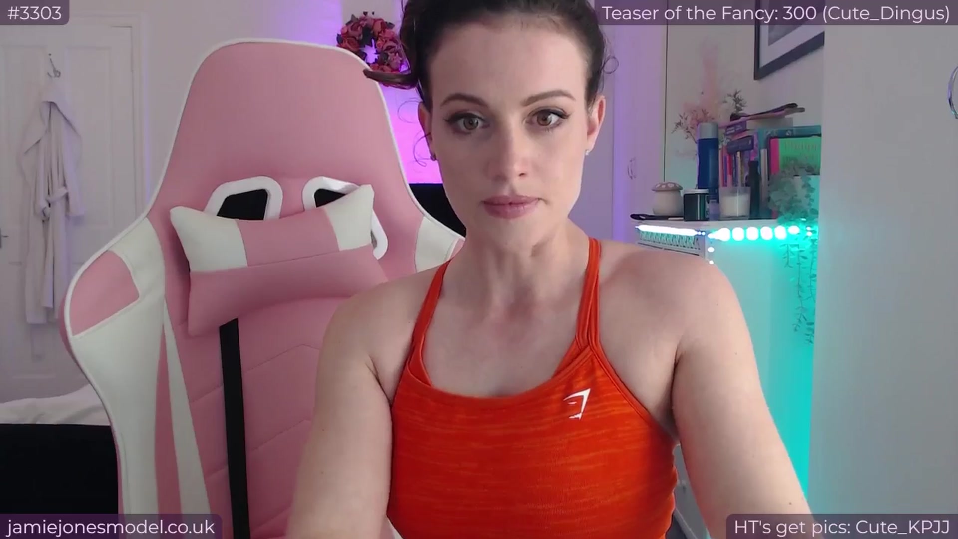 Gallery image thumbnail from jamiejones's myfreecams stream on, 05/07/2024, 22:59 image 16 of 20