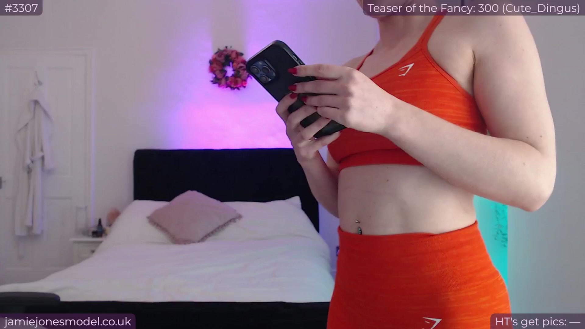 Gallery image thumbnail from jamiejones's myfreecams stream on, 05/07/2024, 22:59 image 3 of 20