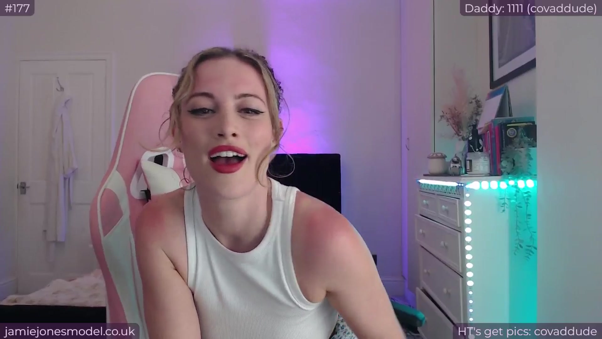 Gallery image thumbnail from jamiejones's myfreecams stream on, 06/02/2024, 23:48 image 6 of 20