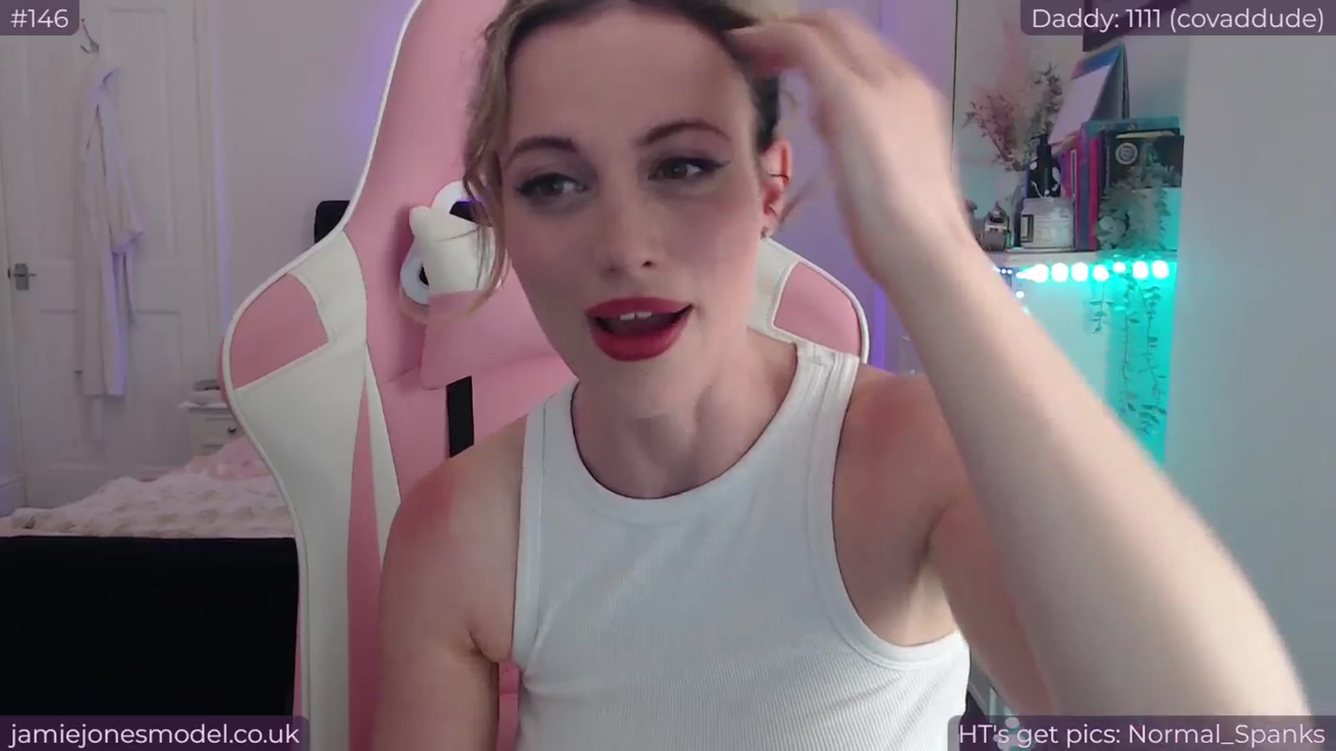 Gallery image thumbnail from jamiejones's myfreecams stream on, 06/02/2024, 23:48 image 16 of 20