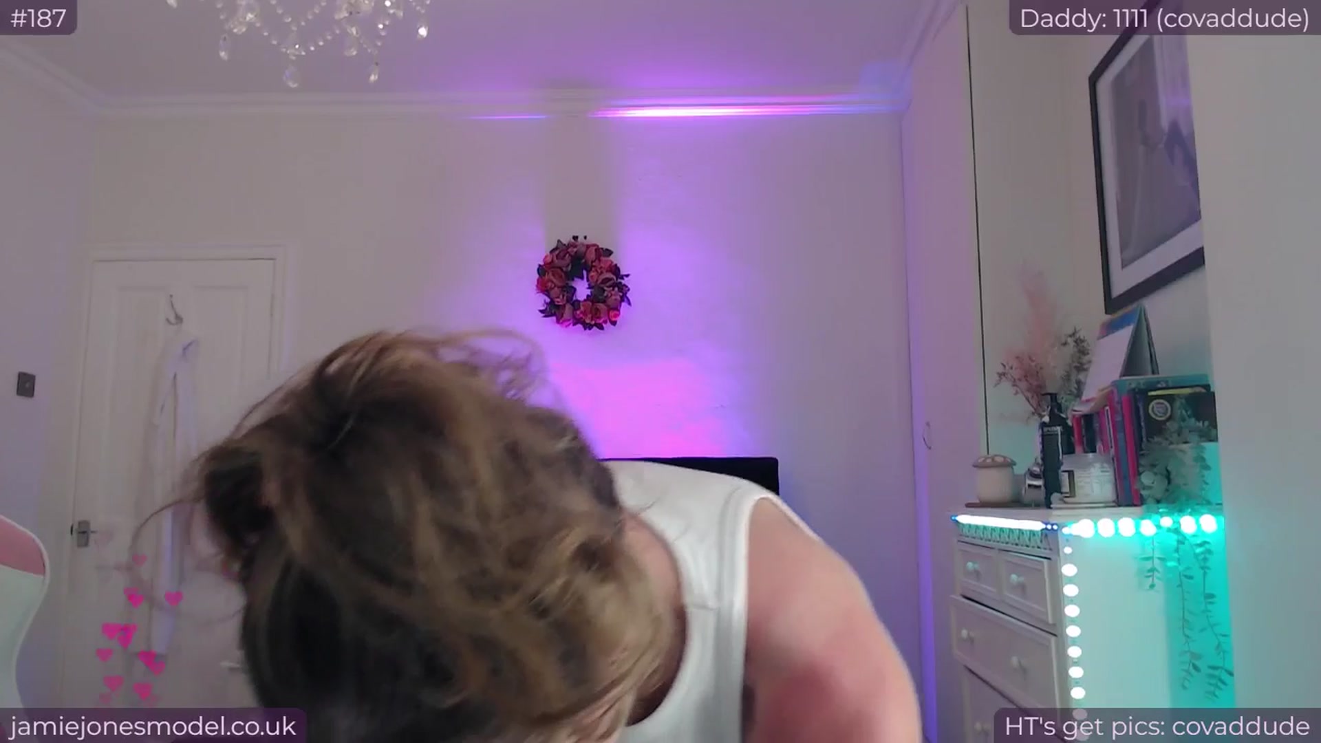 Gallery image thumbnail from jamiejones's myfreecams stream on, 06/02/2024, 23:48 image 4 of 20