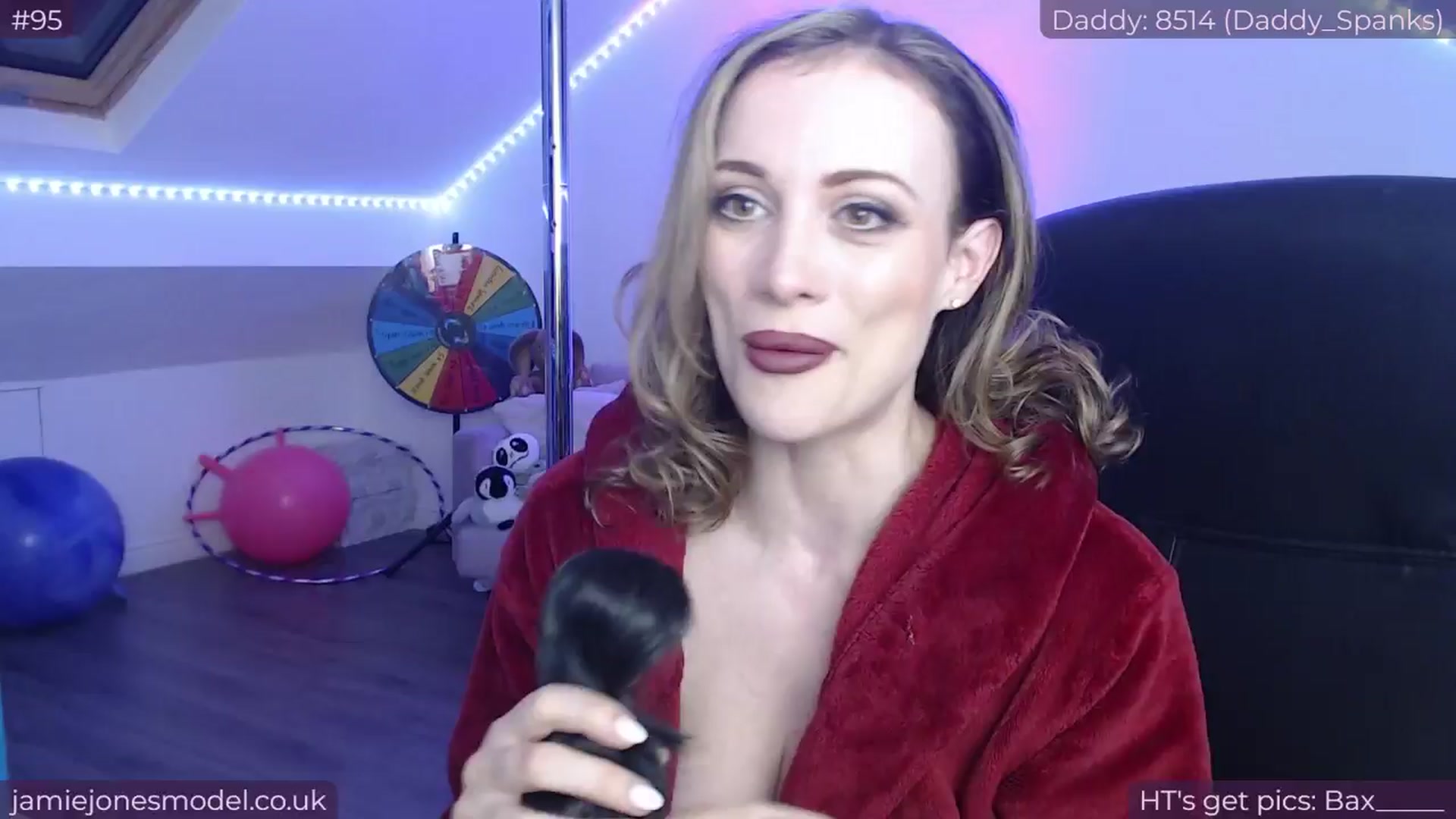 Gallery image thumbnail from jamiejones's myfreecams stream on, 06/15/2024, 21:48 image 20 of 20