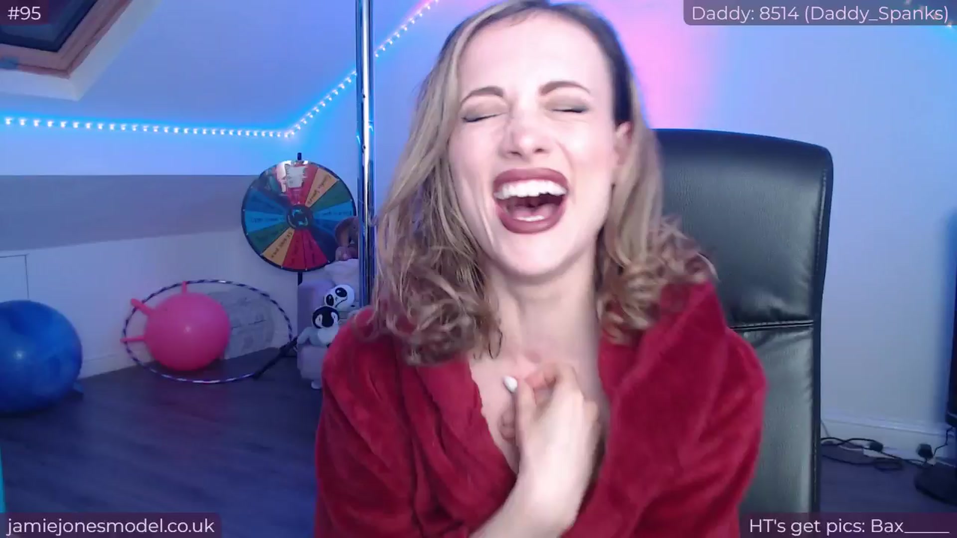 Gallery image thumbnail from jamiejones's myfreecams stream on, 06/15/2024, 21:48 image 13 of 20