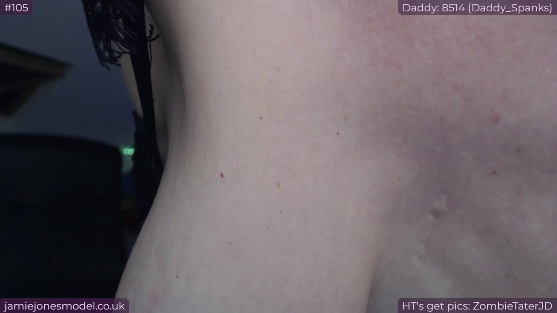 Gallery image thumbnail from jamiejones's myfreecams stream on, 06/25/2024, 24:57 image 19 of 20