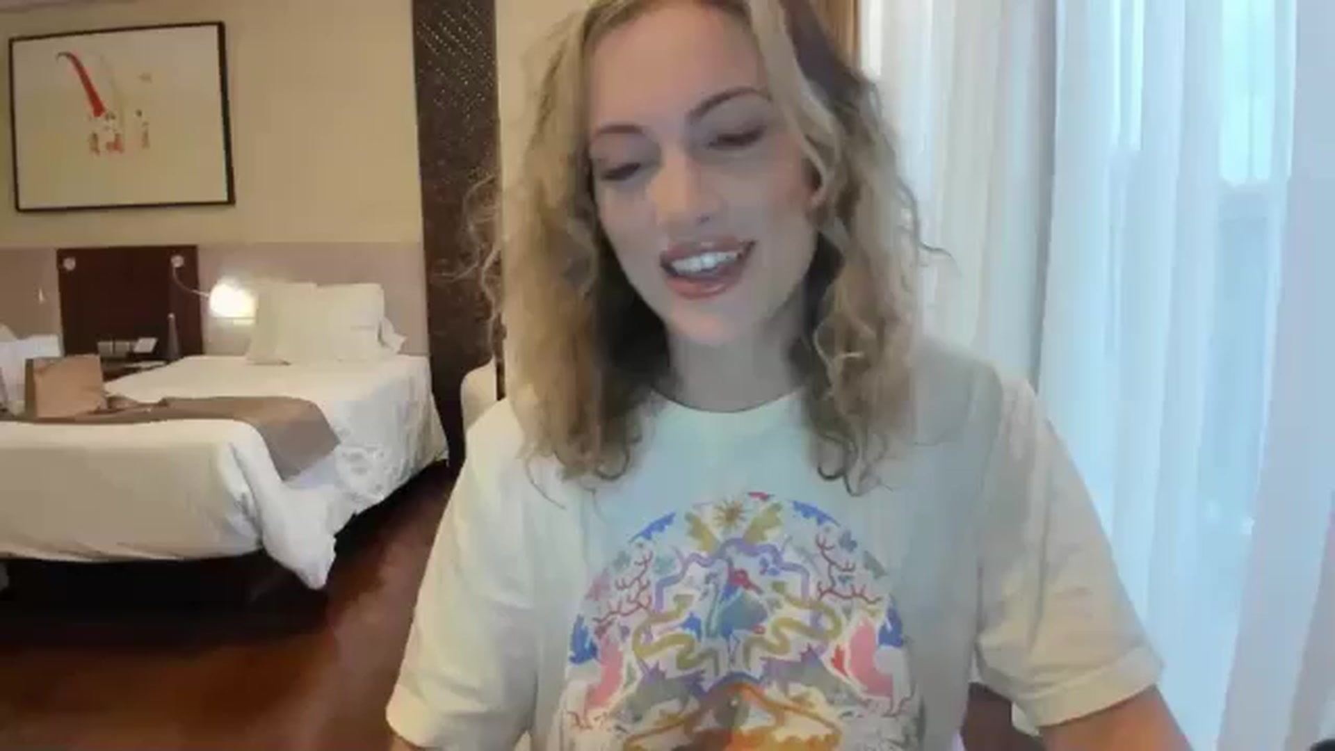 Gallery image thumbnail from jamiejones's myfreecams stream on, 09/29/2024, 22:55 image 6 of 20