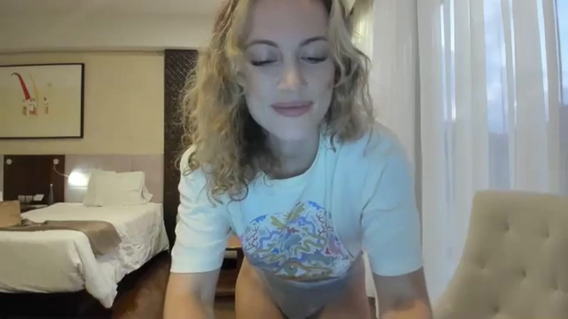 Gallery image thumbnail from jamiejones's myfreecams stream on, 09/29/2024, 22:55 image 4 of 20