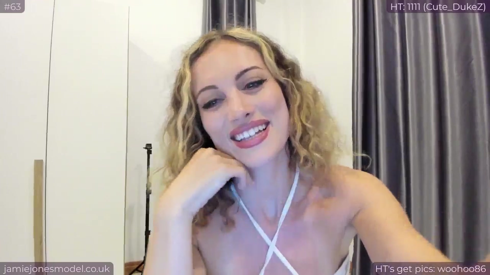 Gallery image thumbnail from jamiejones's myfreecams stream on, 11/10/2024, 15:01 image 2 of 20