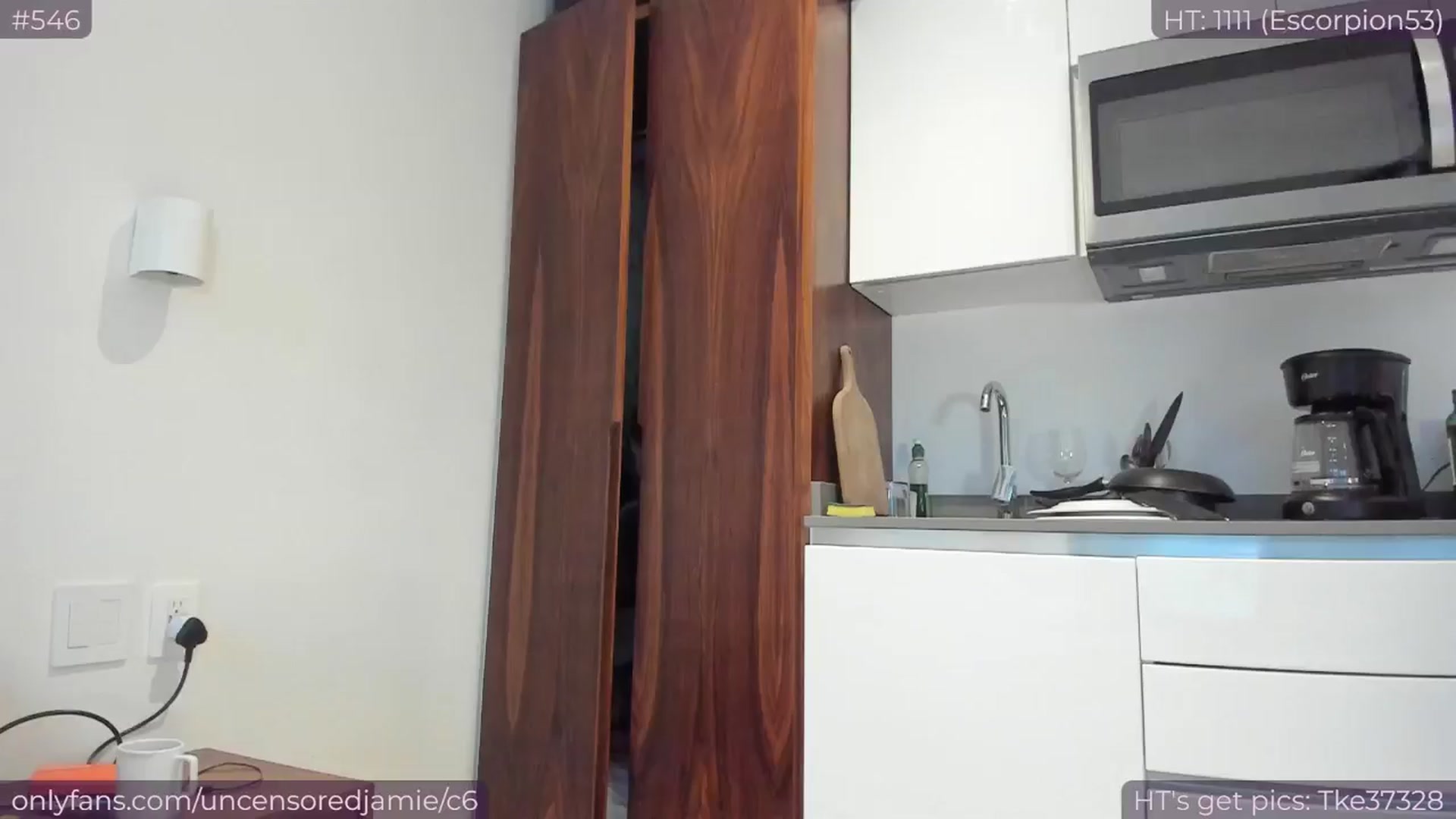 Gallery image thumbnail from jamiejones's myfreecams stream on, 02/22/2025, 24:15 image 9 of 20