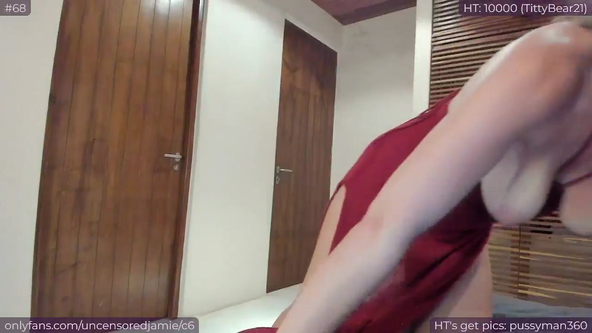 Gallery image thumbnail from jamiejones's myfreecams stream on, 03/13/2025, 01:13 image 13 of 20