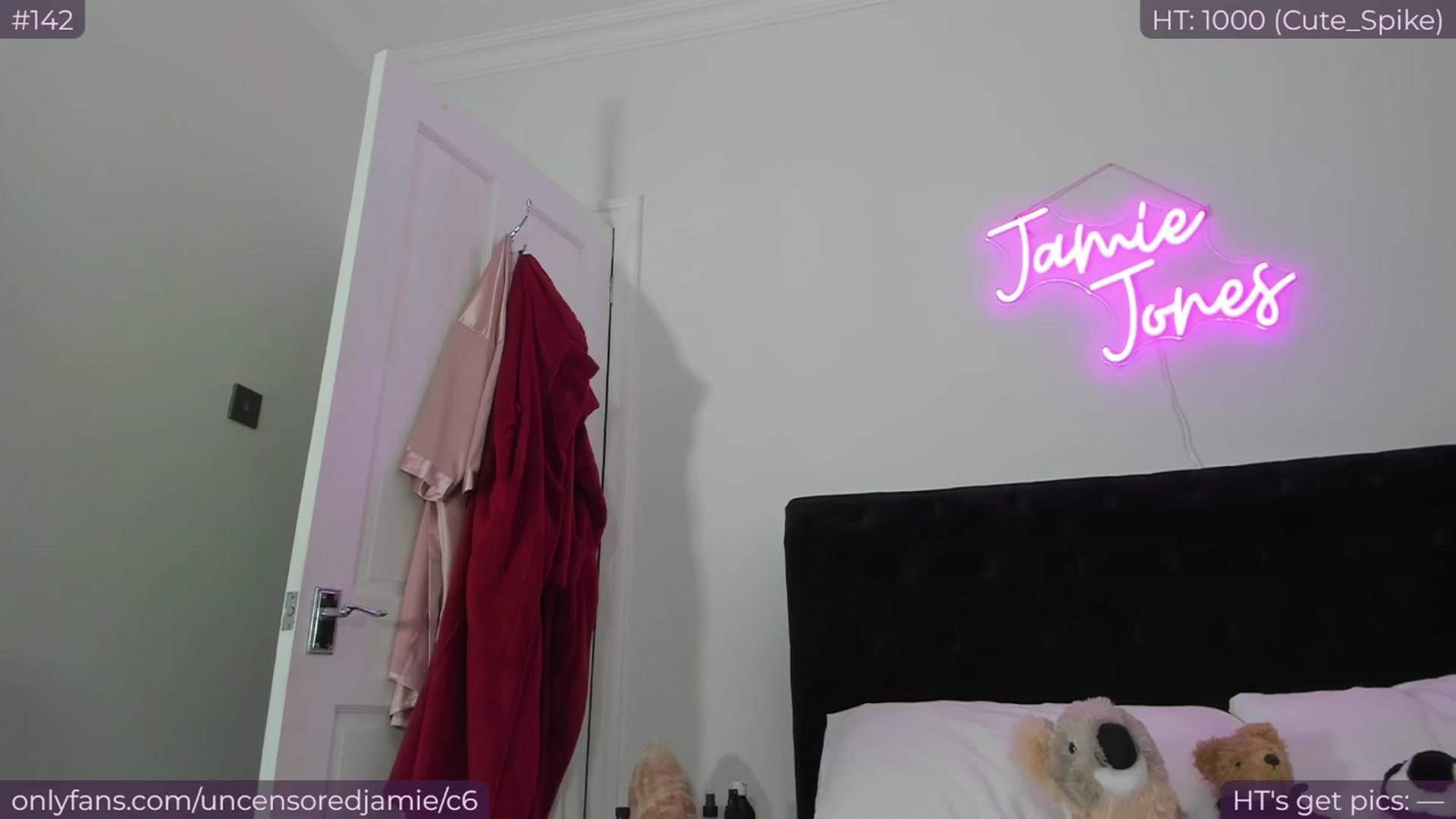 Gallery image thumbnail from jamiejones's myfreecams stream on, 07/04/2025, 20:25 image 5 of 20