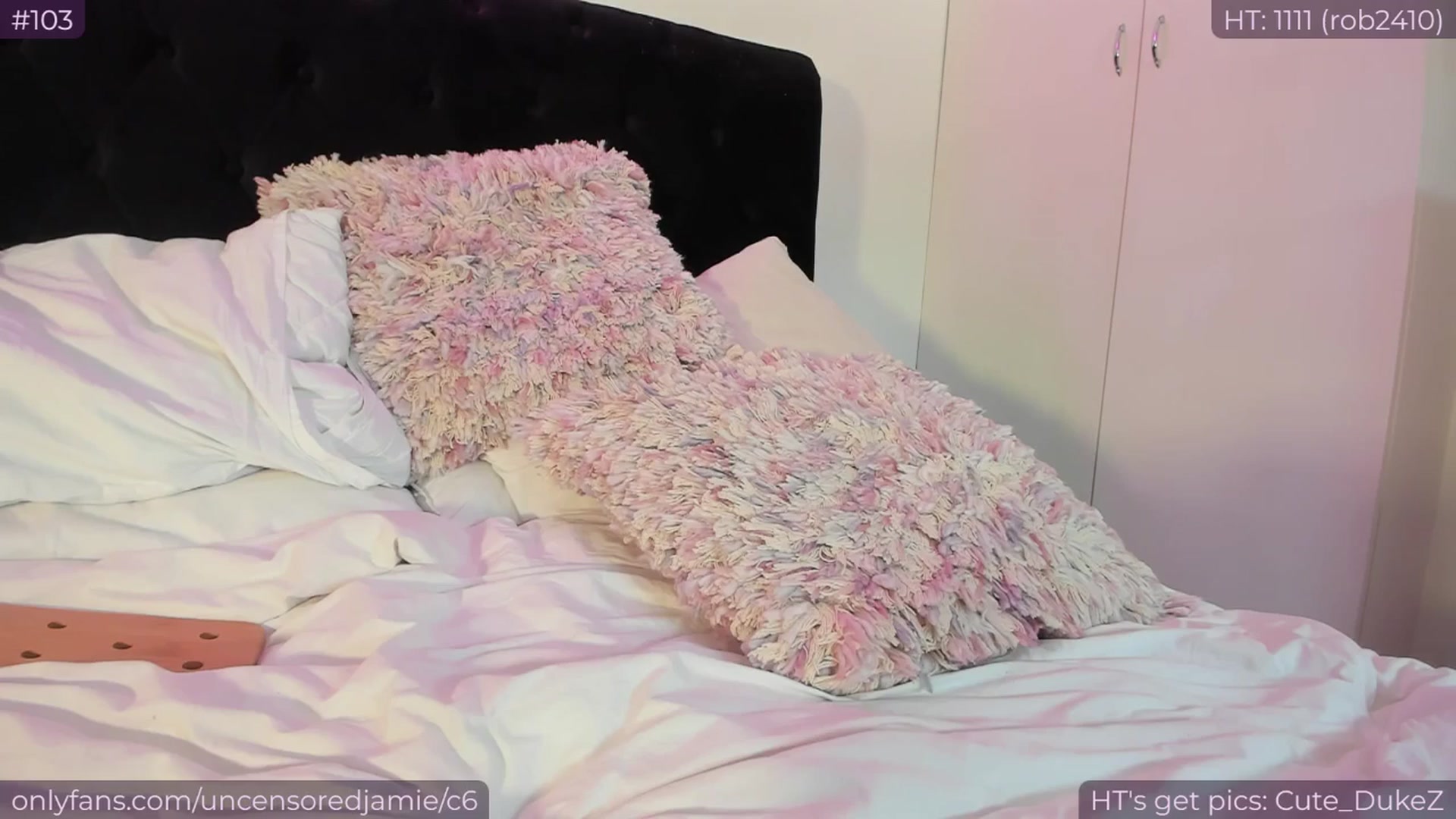Gallery image thumbnail from jamiejones's myfreecams stream on, 08/31/2025, 13:29 image 18 of 20
