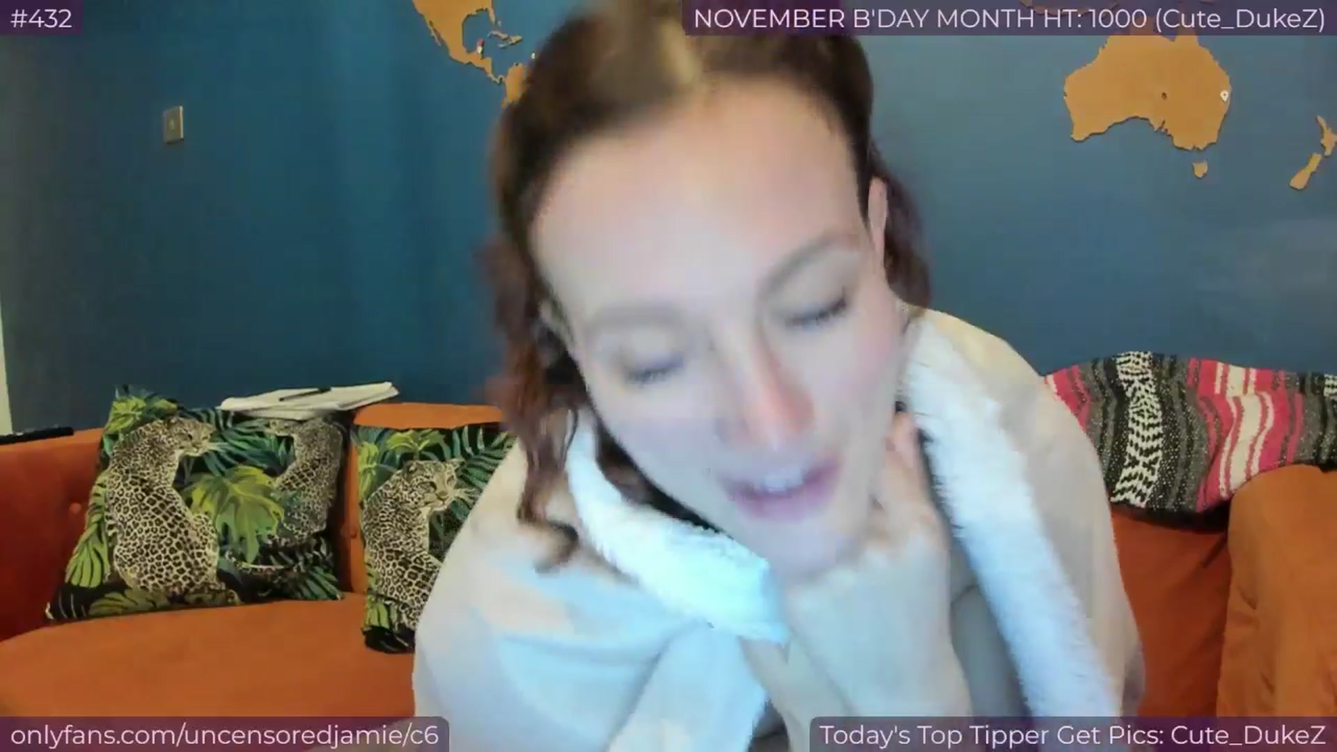 Gallery image thumbnail from jamiejones's myfreecams stream on, 11/05/2025, 01:21 image 4 of 20