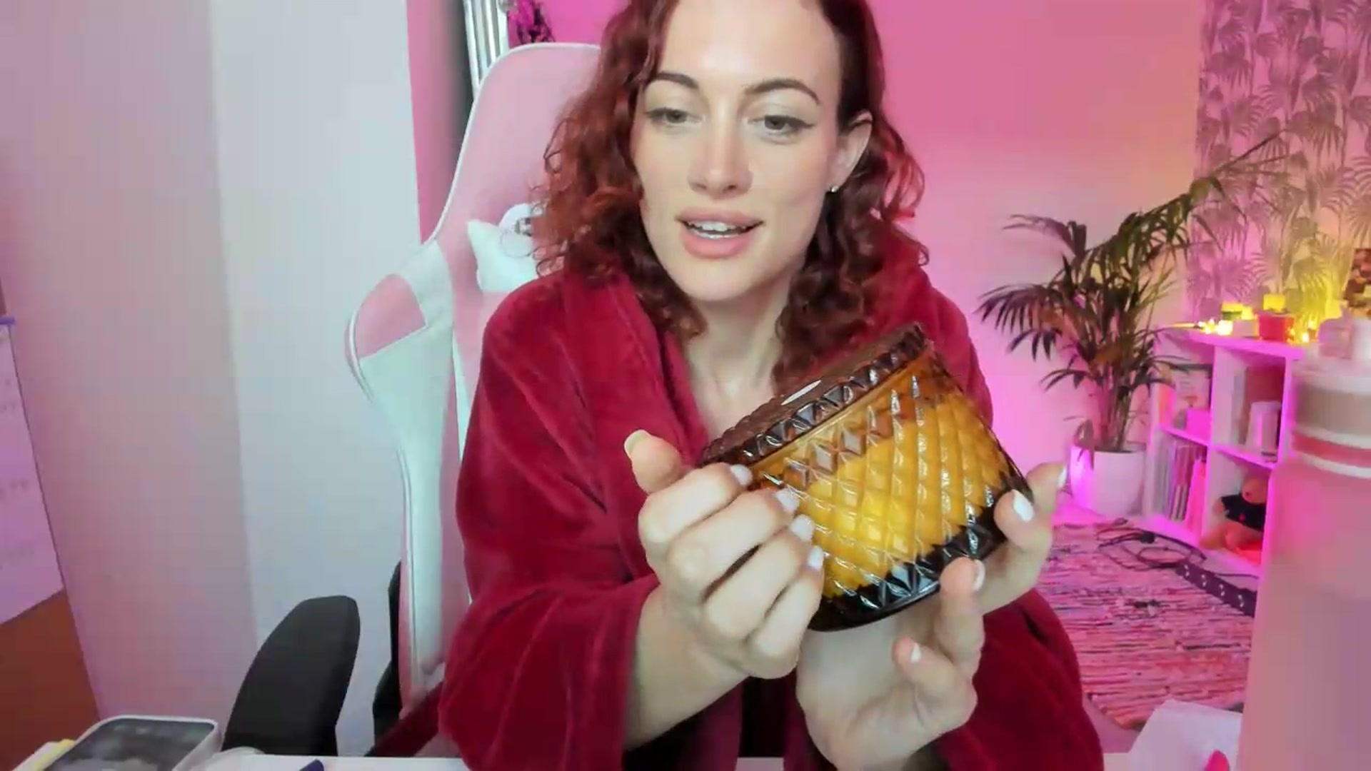 Gallery image thumbnail from jamiejones's myfreecams stream on, 09/20/2026, 17:56 image 5 of 20